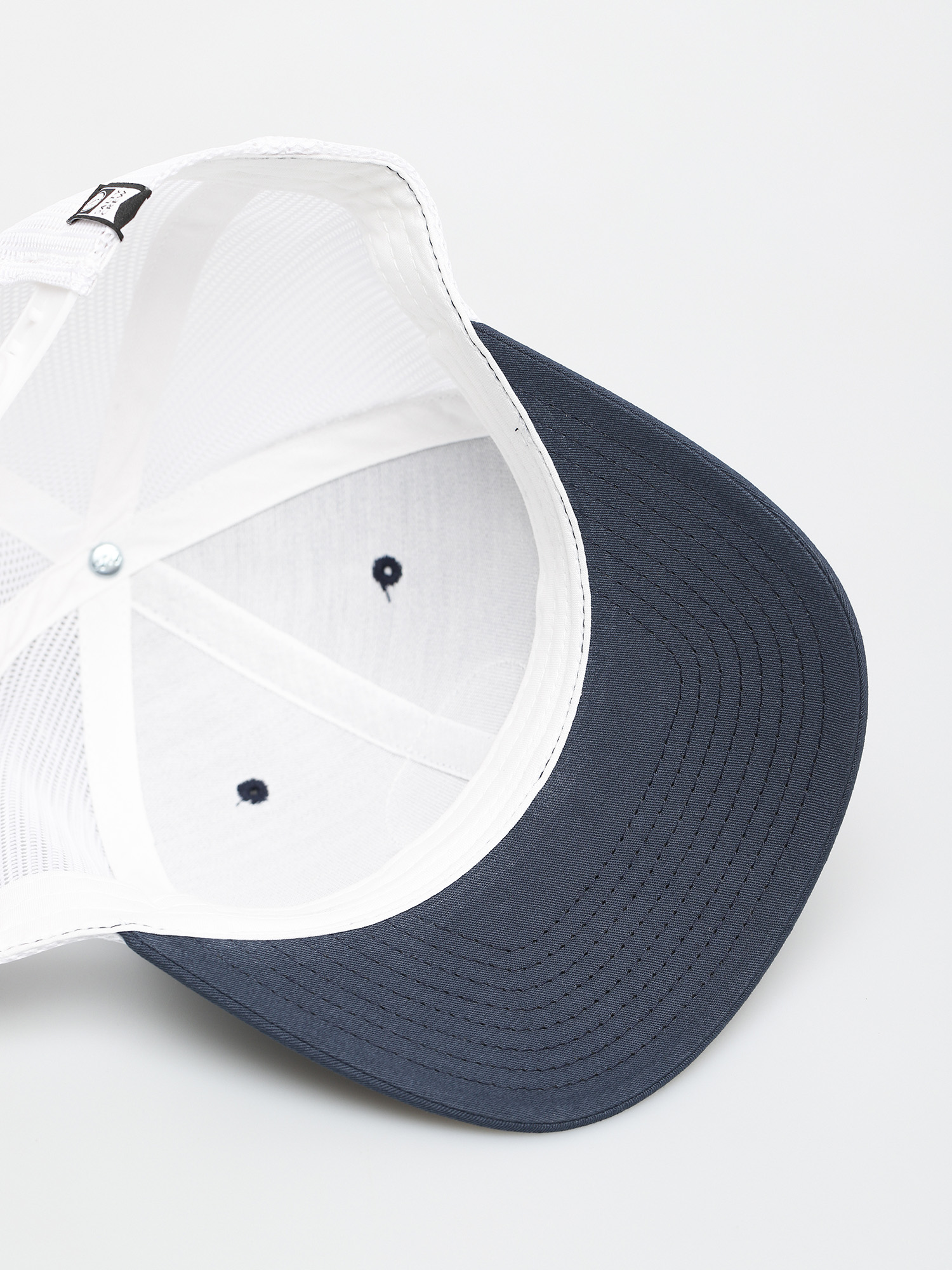 Czapka z daszkiem Salty Crew Bottom Dweller Retro Trucker ZD (navy/white)