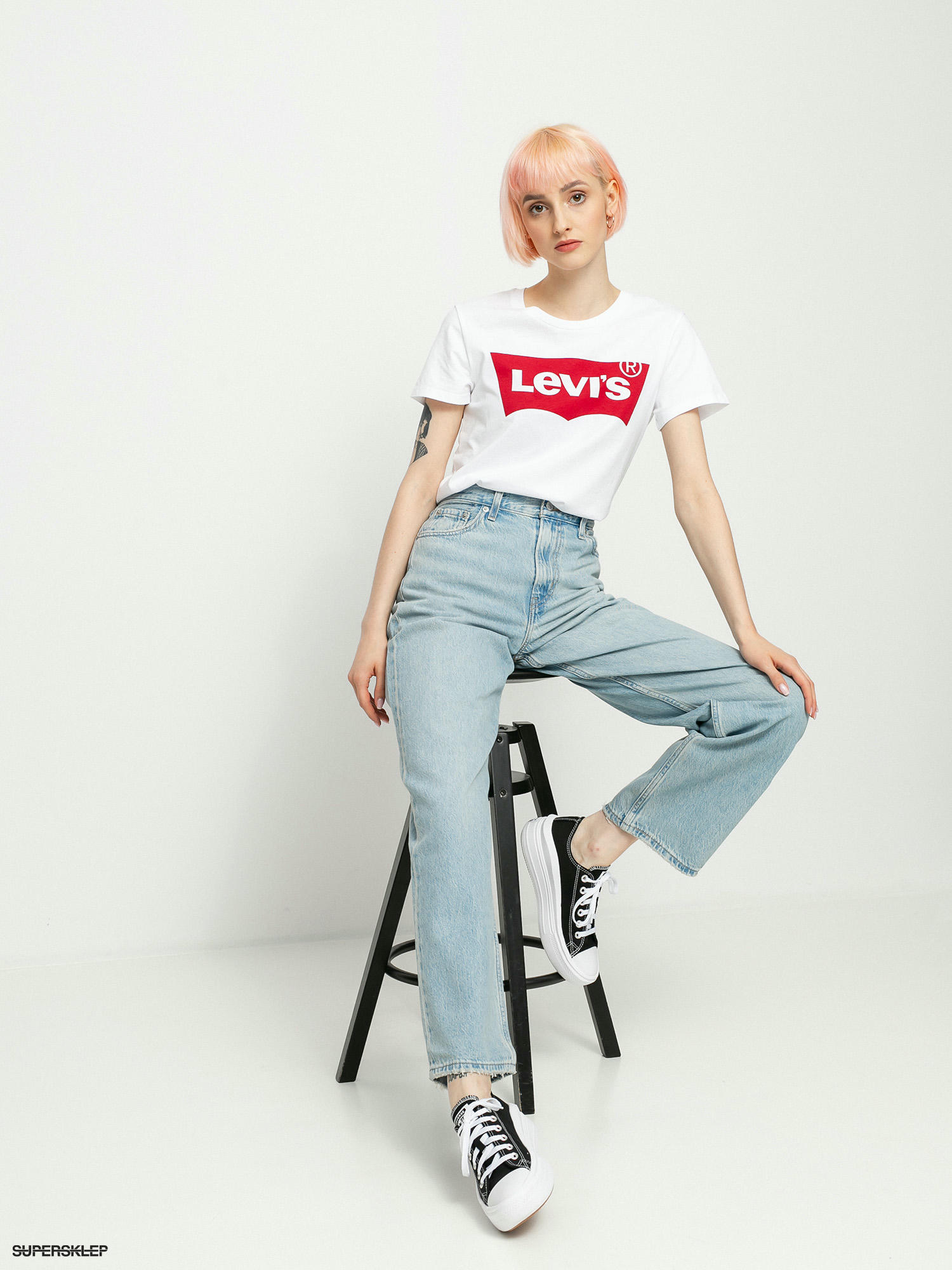 levi's loose straight wb low blow