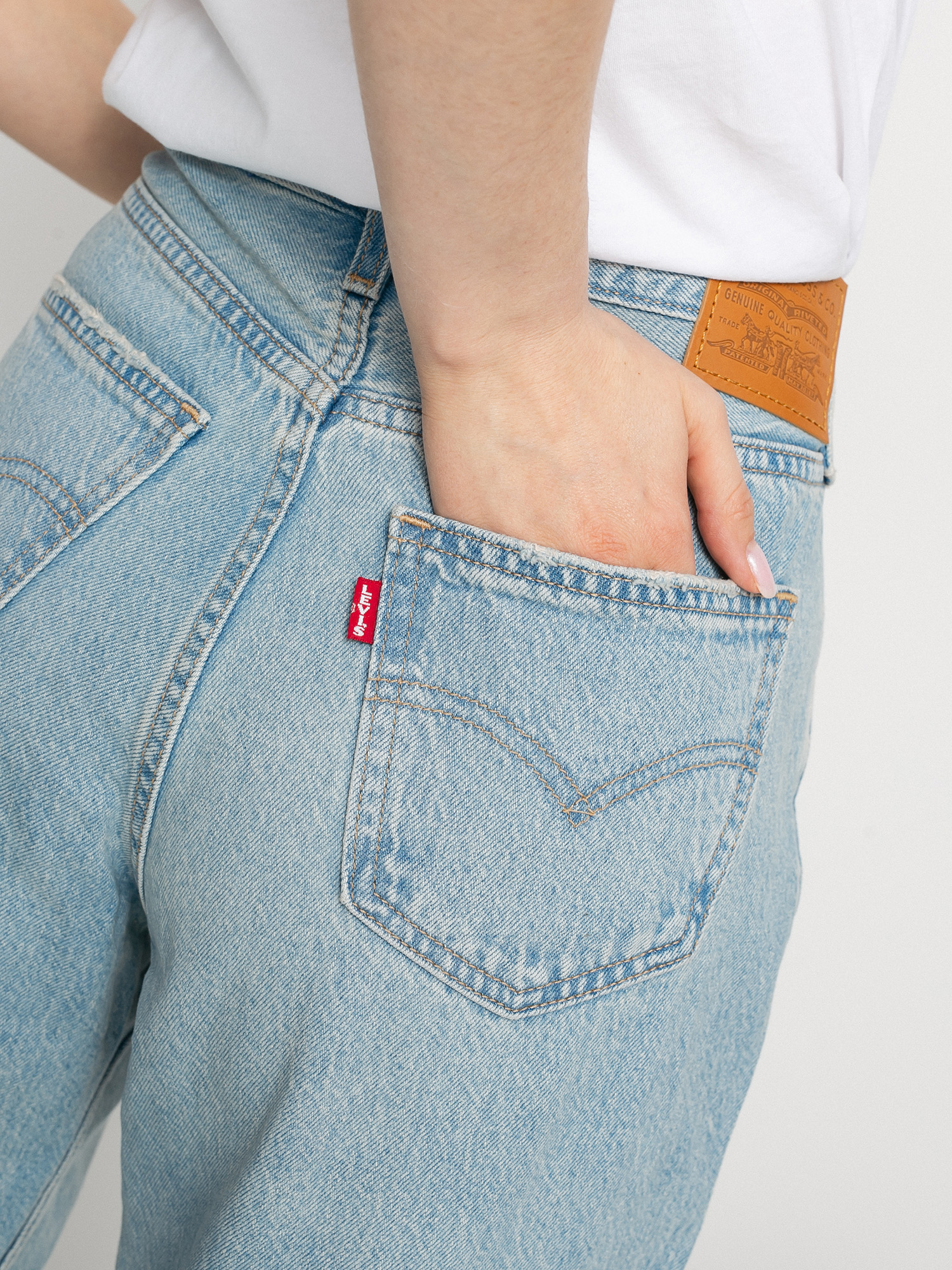 Spodnie Levi's® Loose Straight Wmn (low blow)