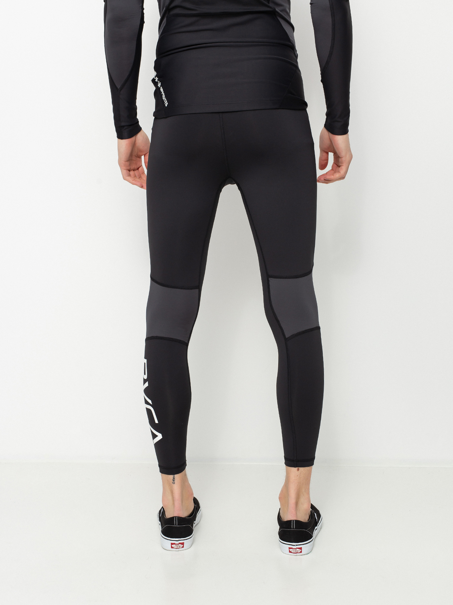 Spodnie RVCA Compression Pant (black)