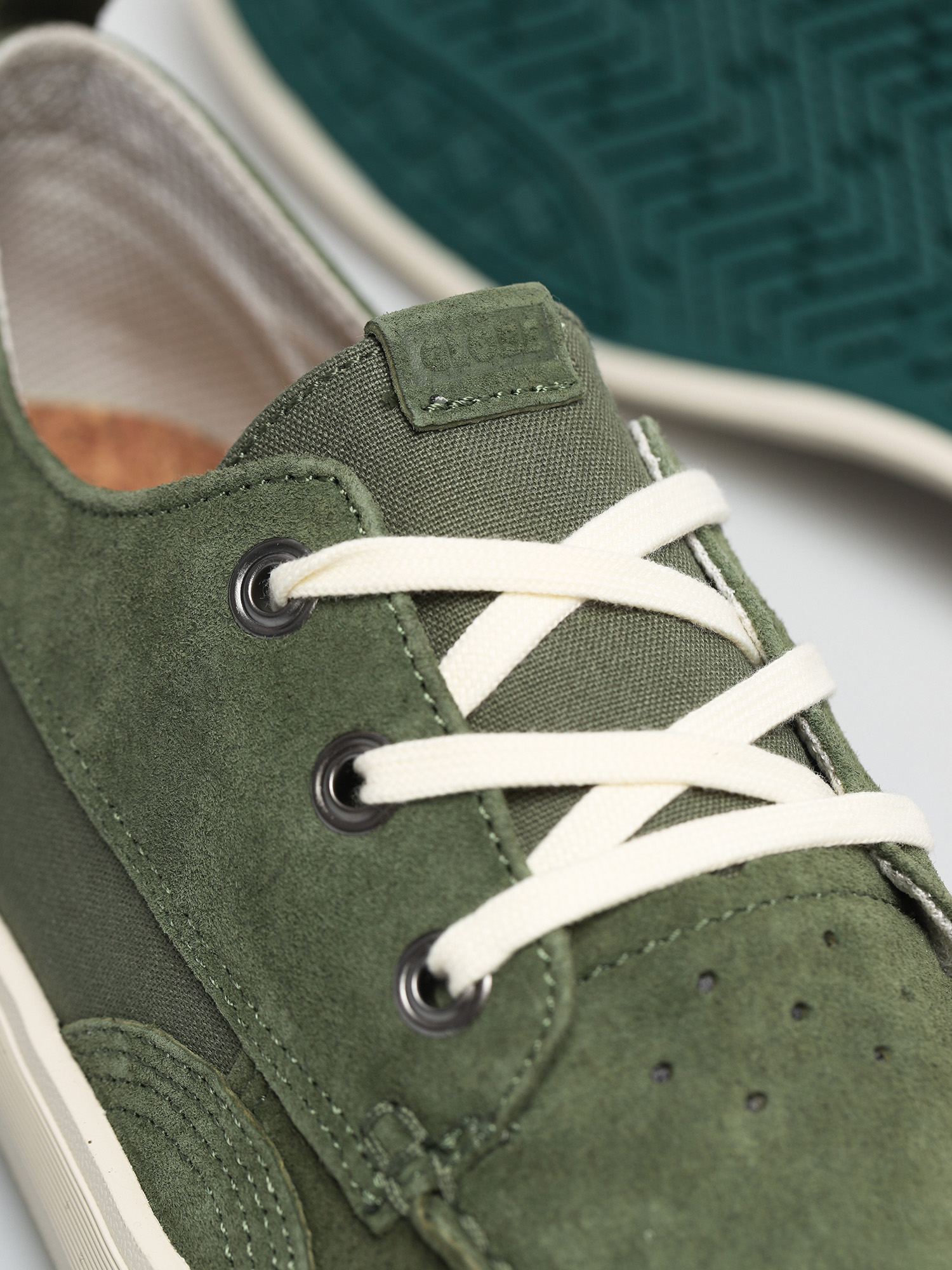 Buty Globe Low Tide (olive/wolverine)