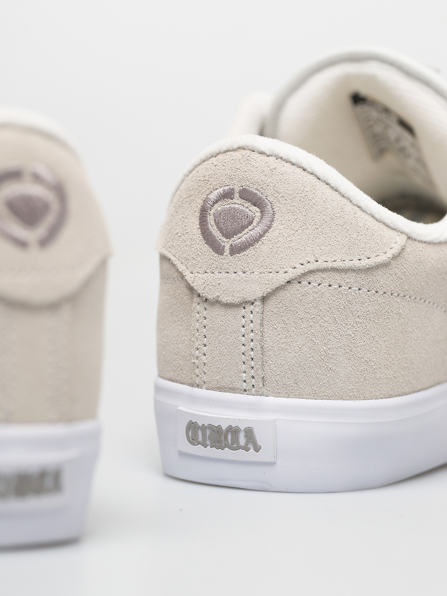Buty Circa Lopez 50 (bold white/white)