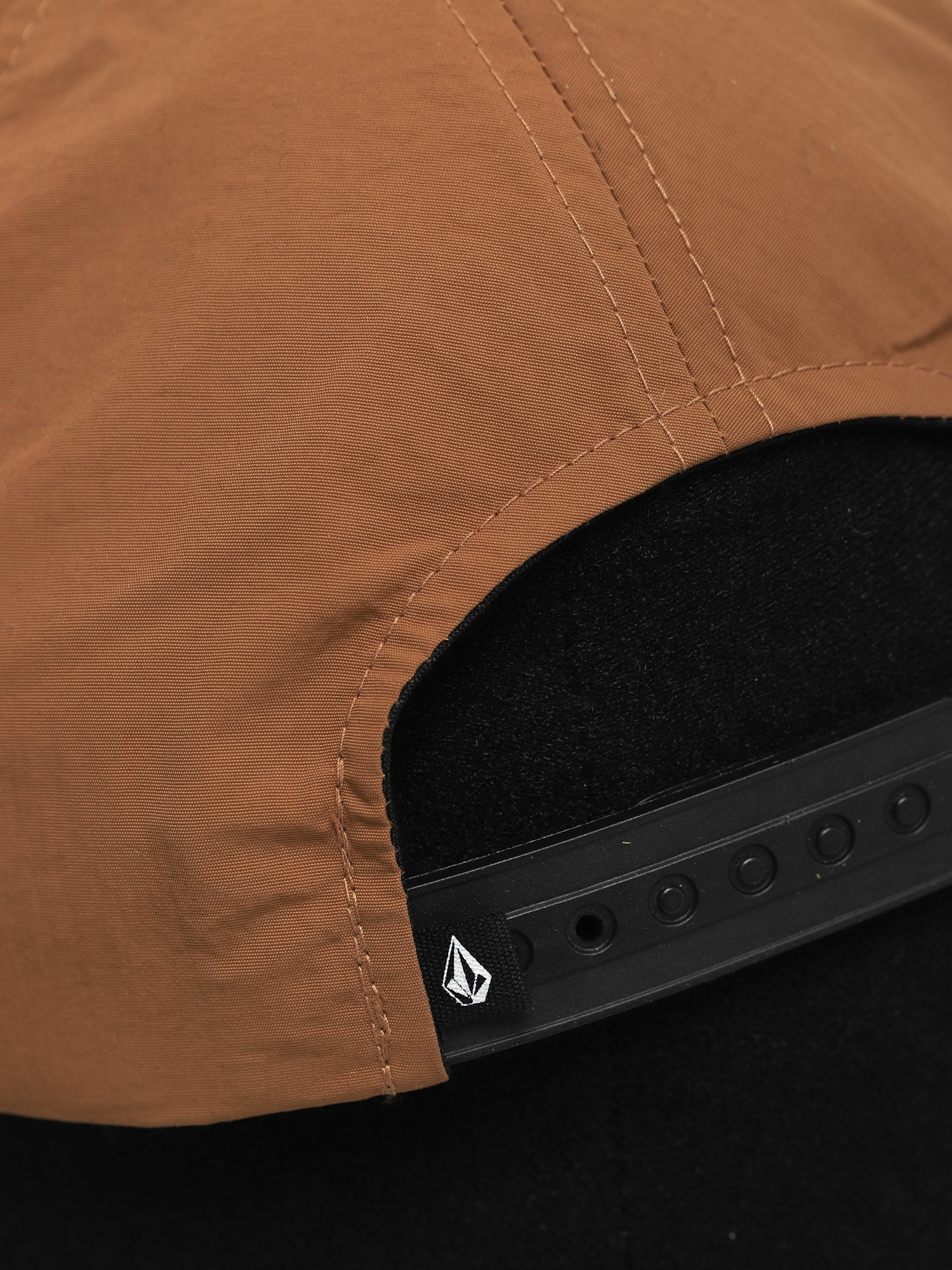 Czapka z daszkiem Volcom Tonic ZD (golden brown)