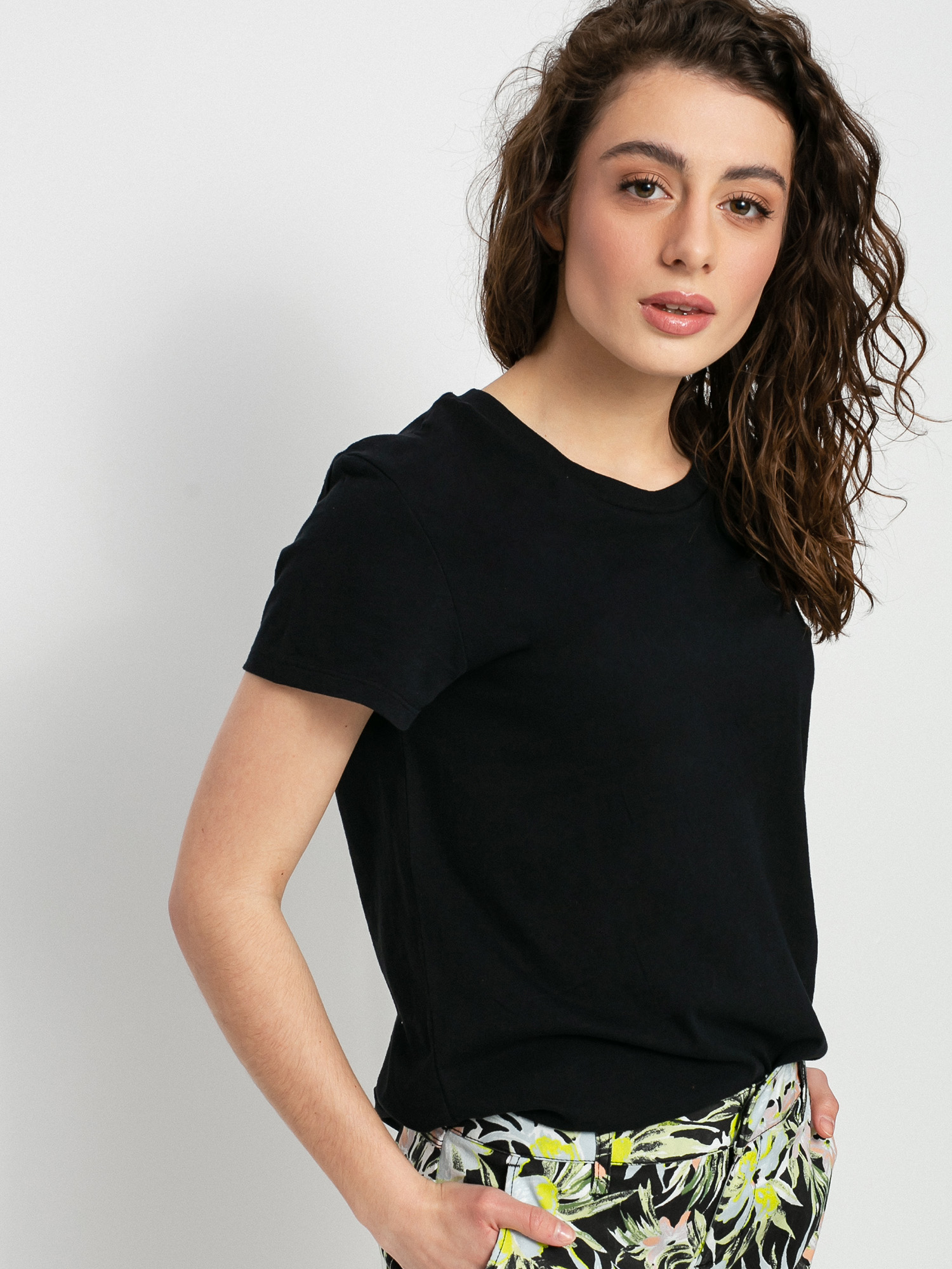 T-shirt Volcom Stone Blanks Wmn (black)