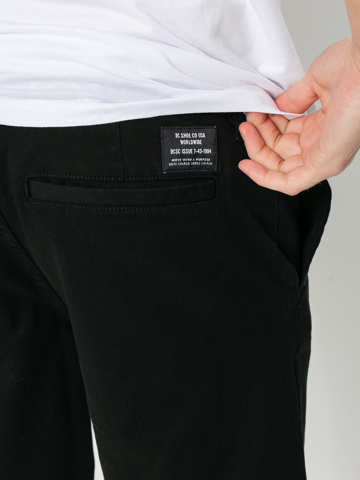 Szorty DC Worker Chino (black)