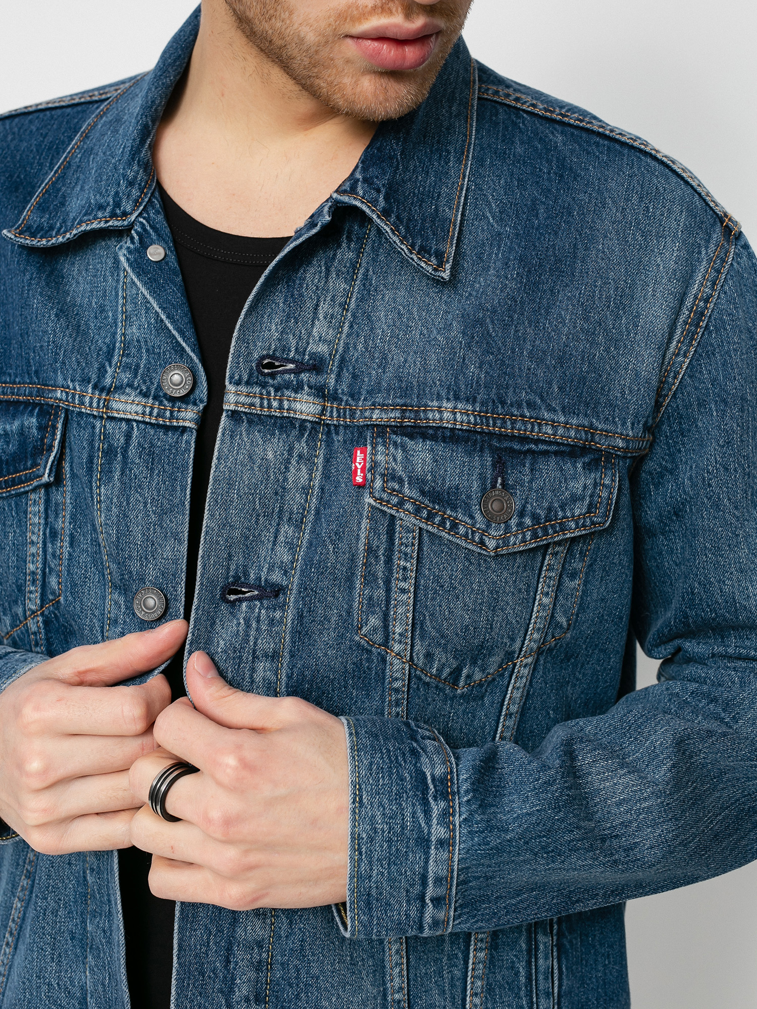 Kurtka Levi's® The Trucker (mayze)
