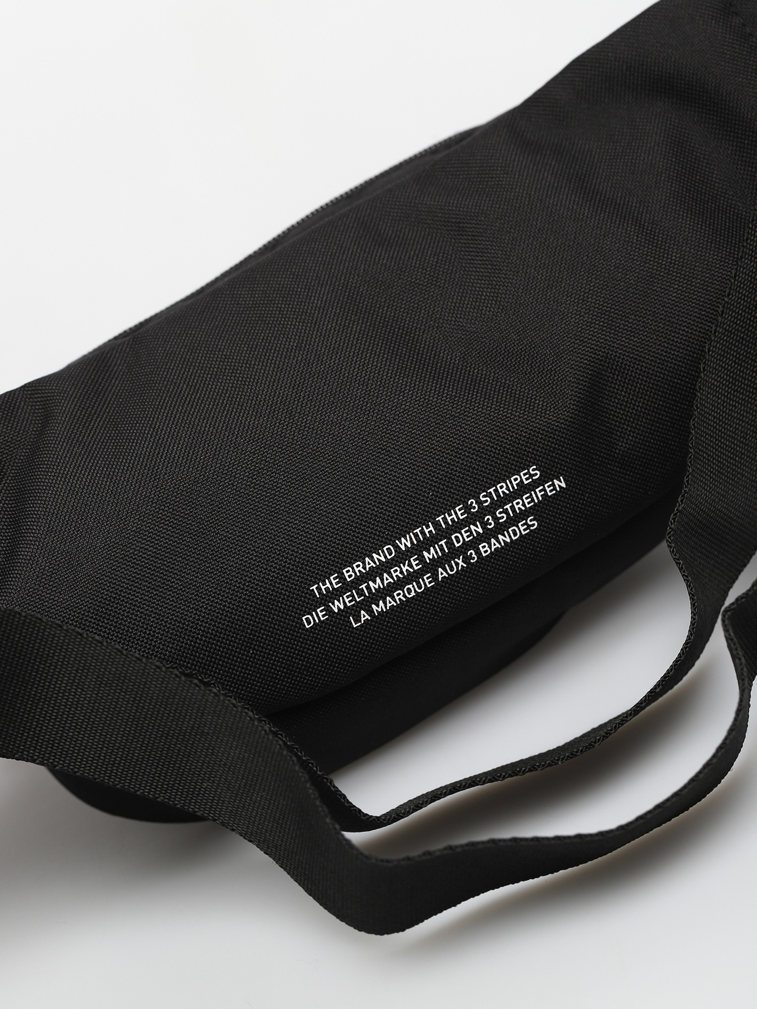 Nerka adidas Originals Essential Cbody (black)