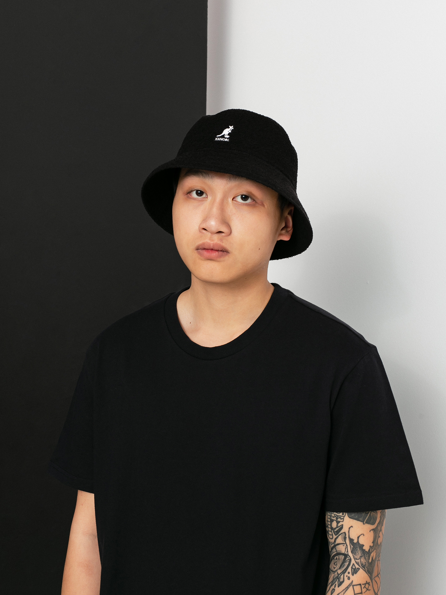 T-shirt Globe Dion Agius Tasi (black)