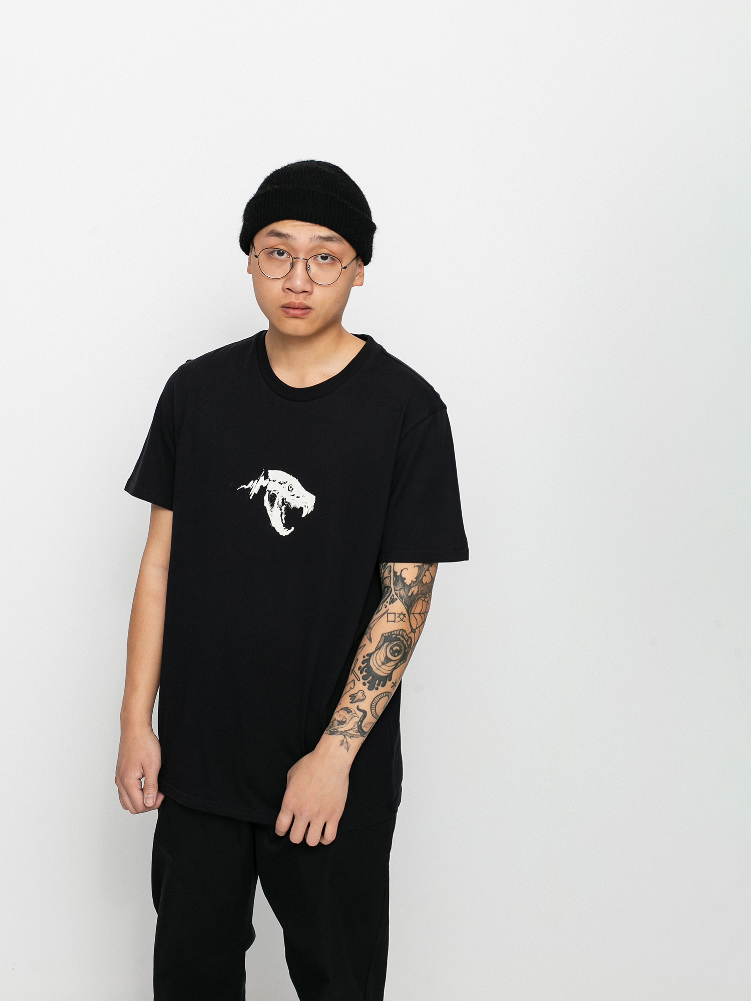 T-shirt Globe Dion Agius Hollow (black)