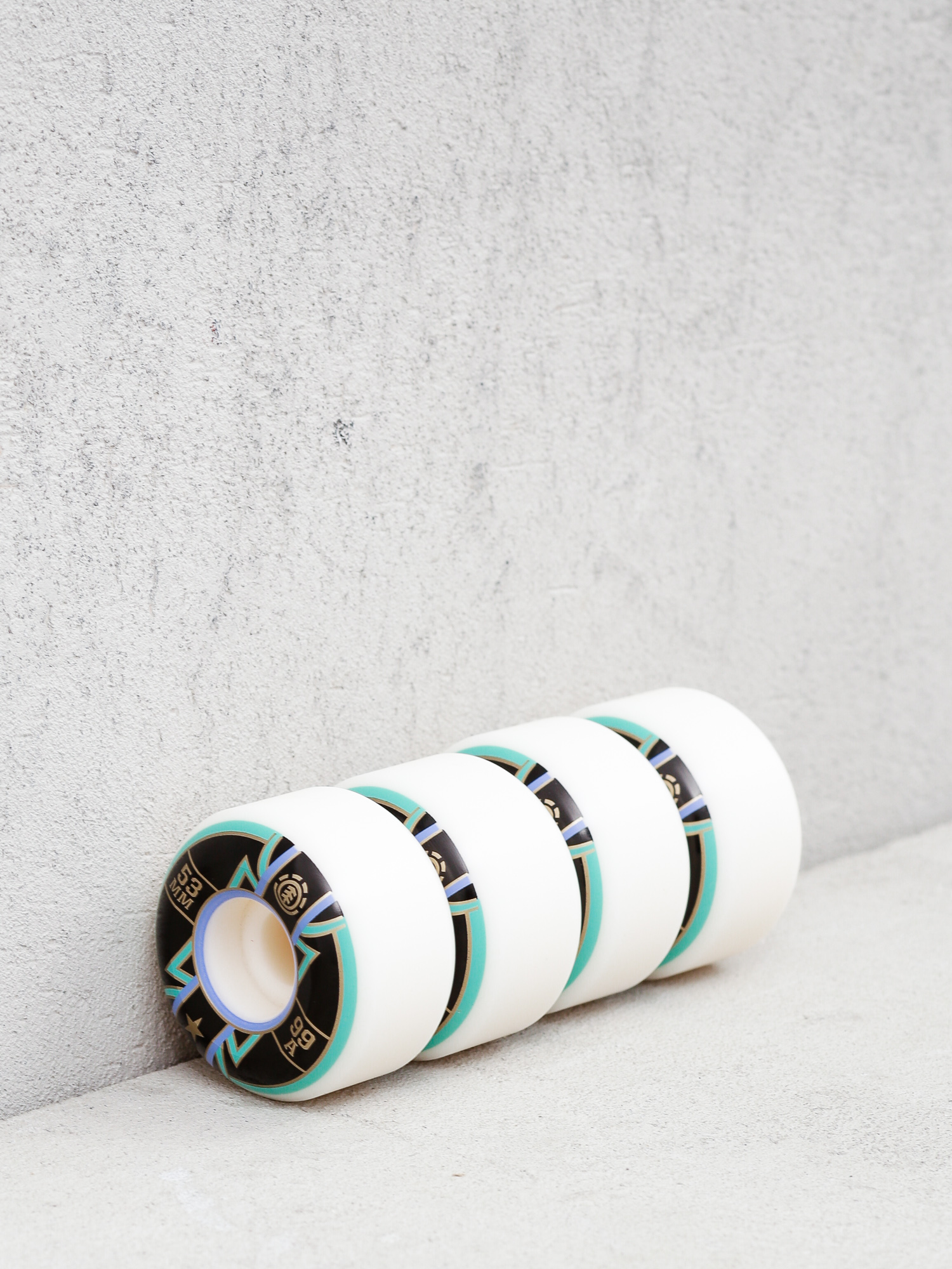 Kółka Element Banner Year (assorted)