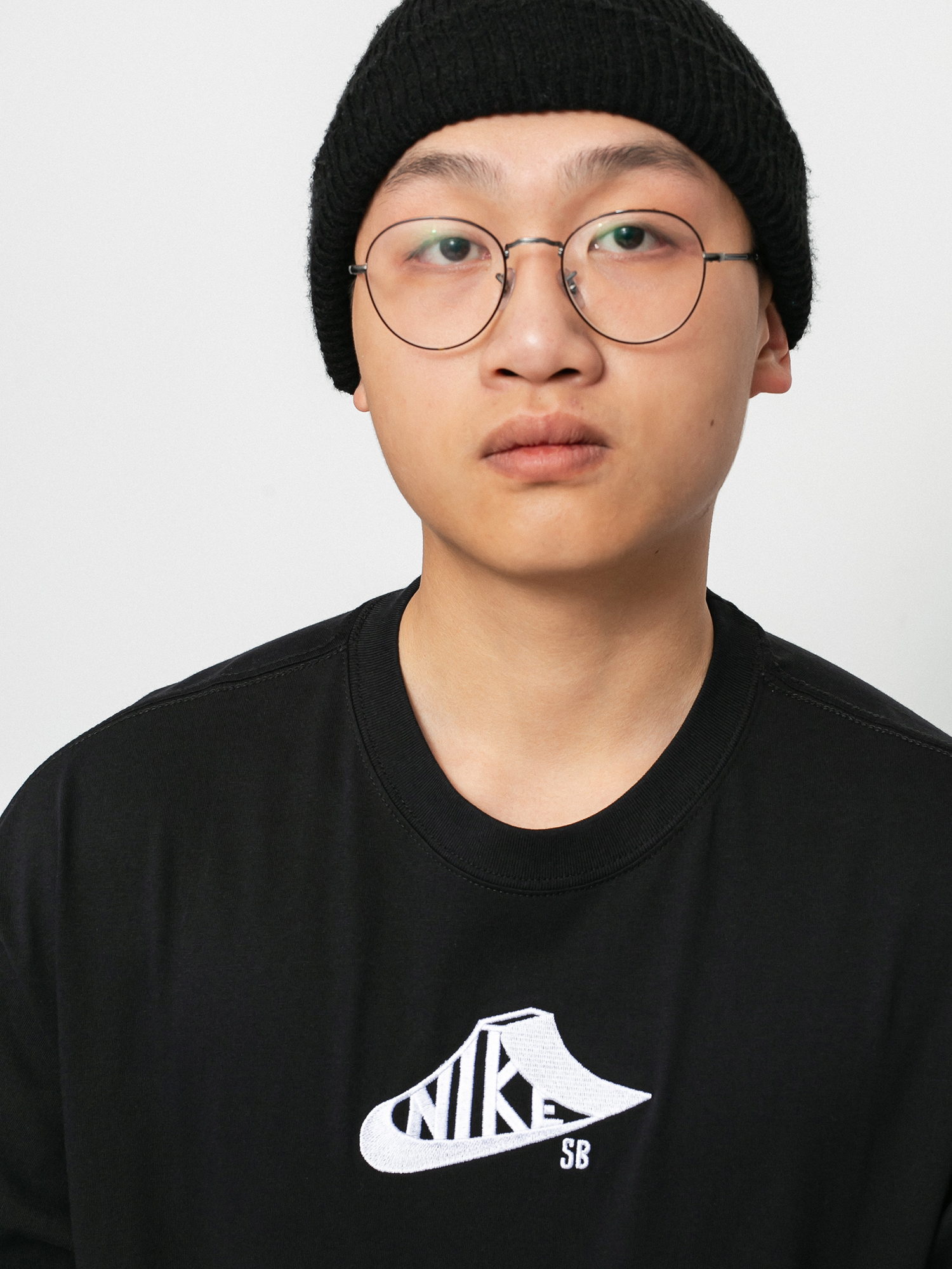 T-shirt Nike SB Artist 2 (black/white)