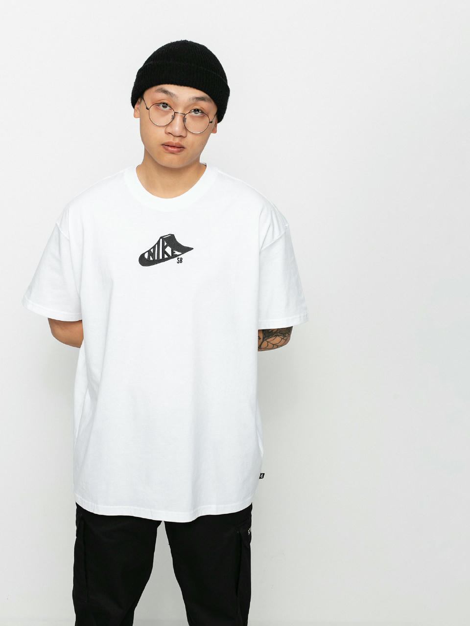 T-shirt Nike SB Artist 2 (white/black)