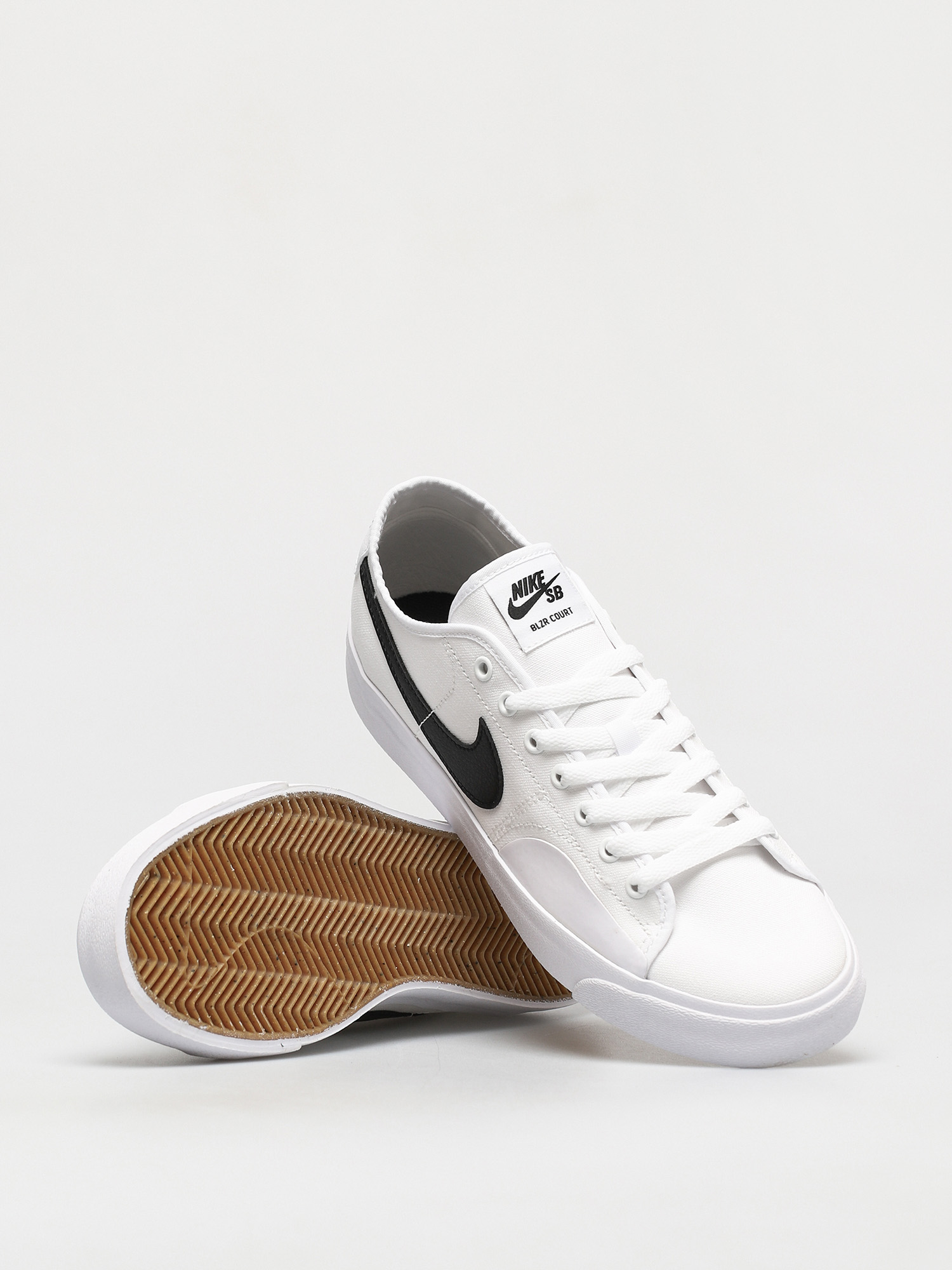 Buty Nike SB Blazer Court (white/black white black)