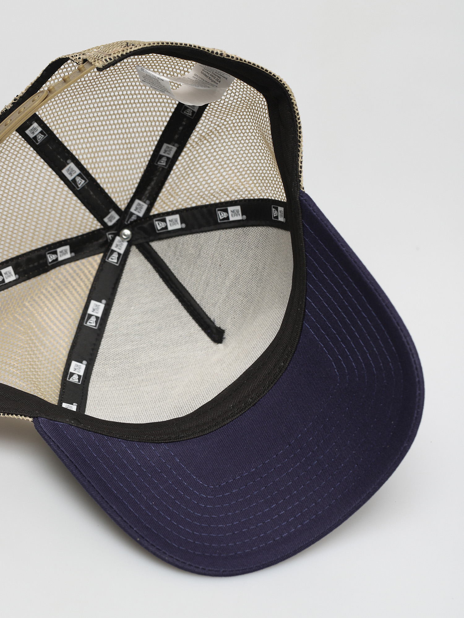 Czapka z daszkiem New Era Us Flag Pack Trucker ZD (navy)
