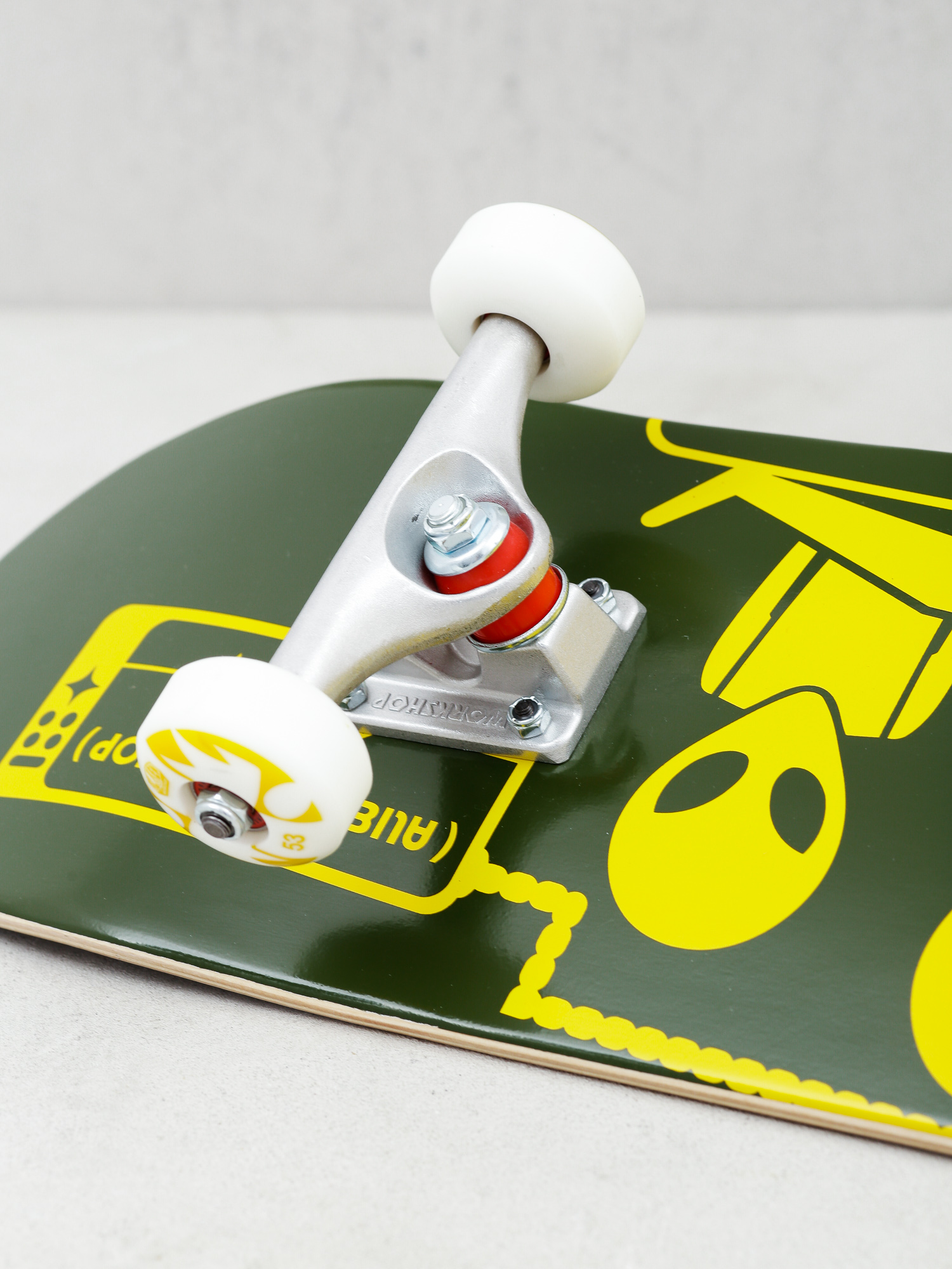 Deskorolka Alienworkshop Abduction (green)