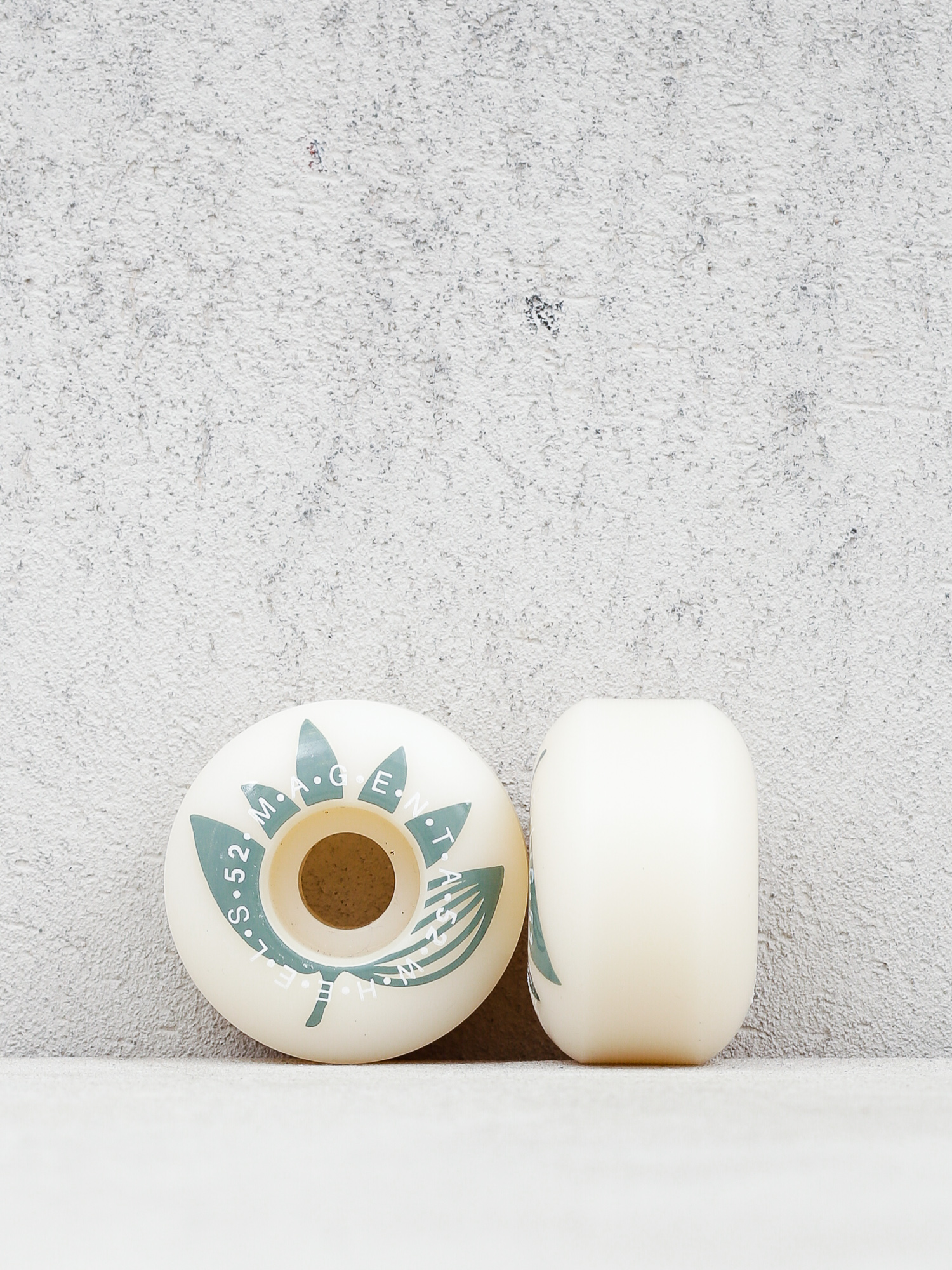 Ku00f3u0142ka Magenta Plant Power (grey)