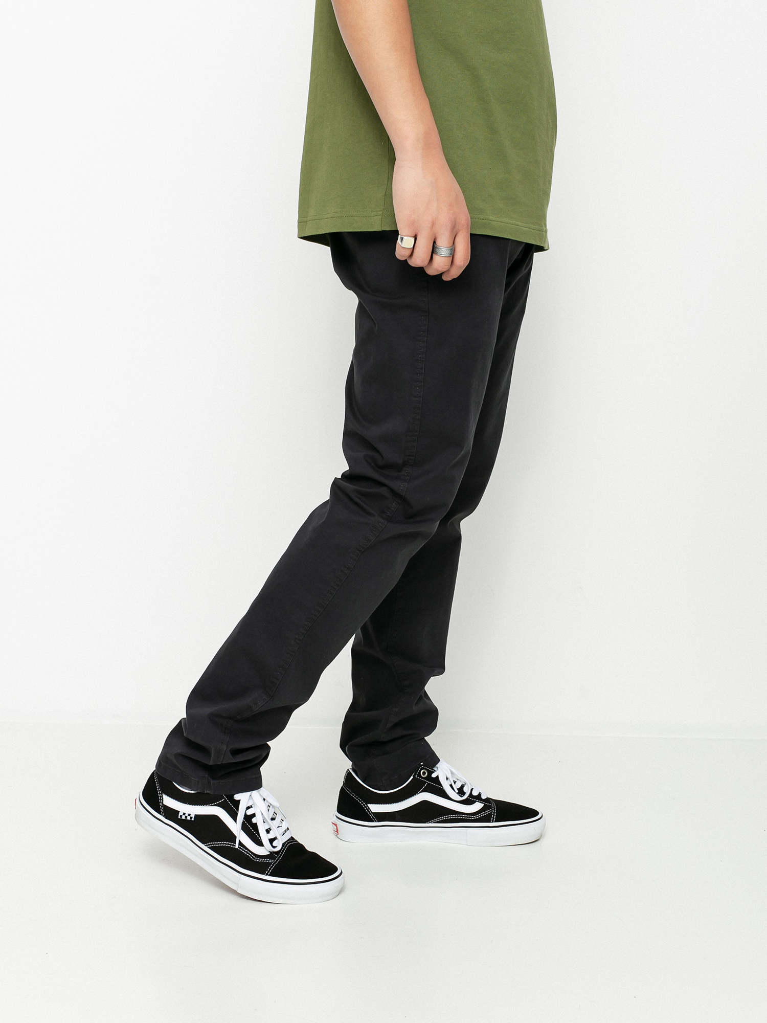 Spodnie RVCA Daggers Chino (rvca black)