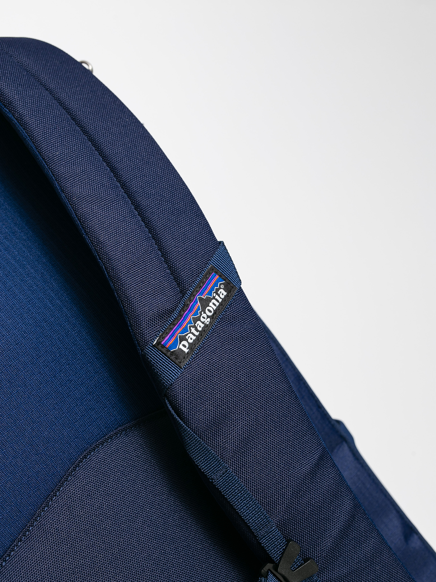 Plecak Patagonia Black Hole Pack 32L (classic navy)