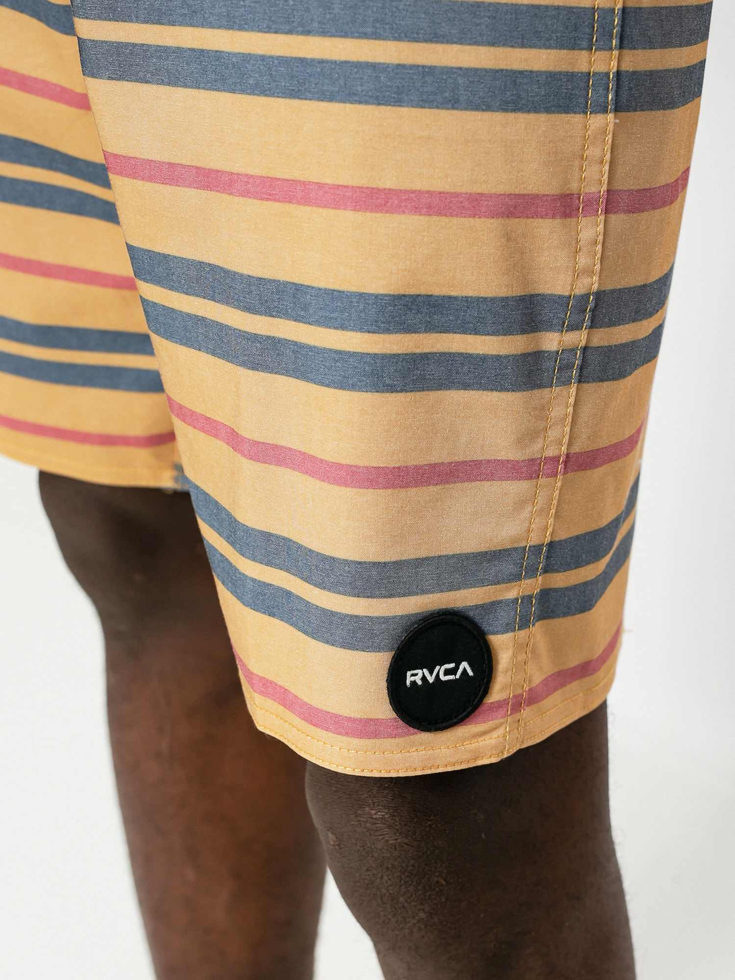 Boardshorty RVCA Shore Trunk (golden rod)
