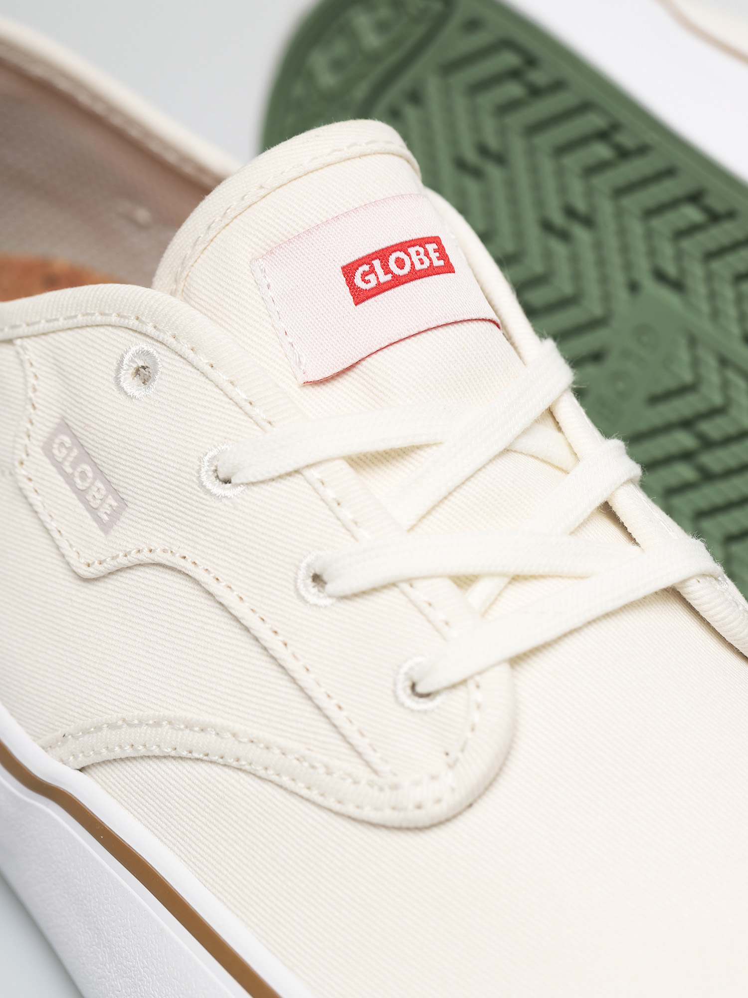 Buty Globe Motley II (organic white/taj)