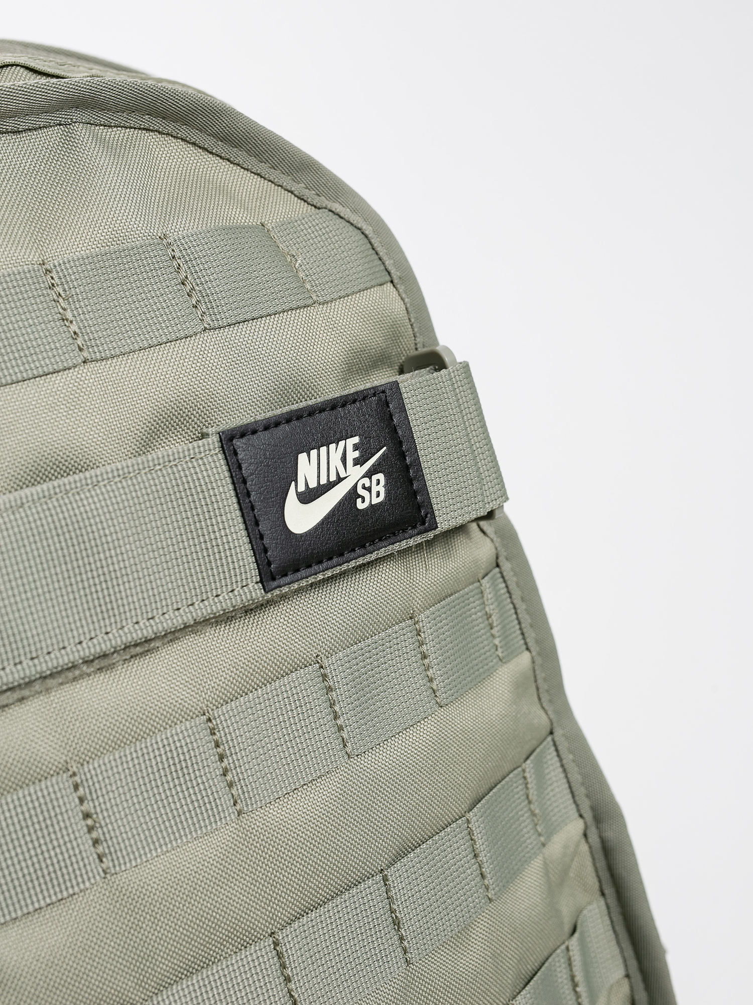 Plecak Nike SB Rpm (light army/light army/coconut milk)
