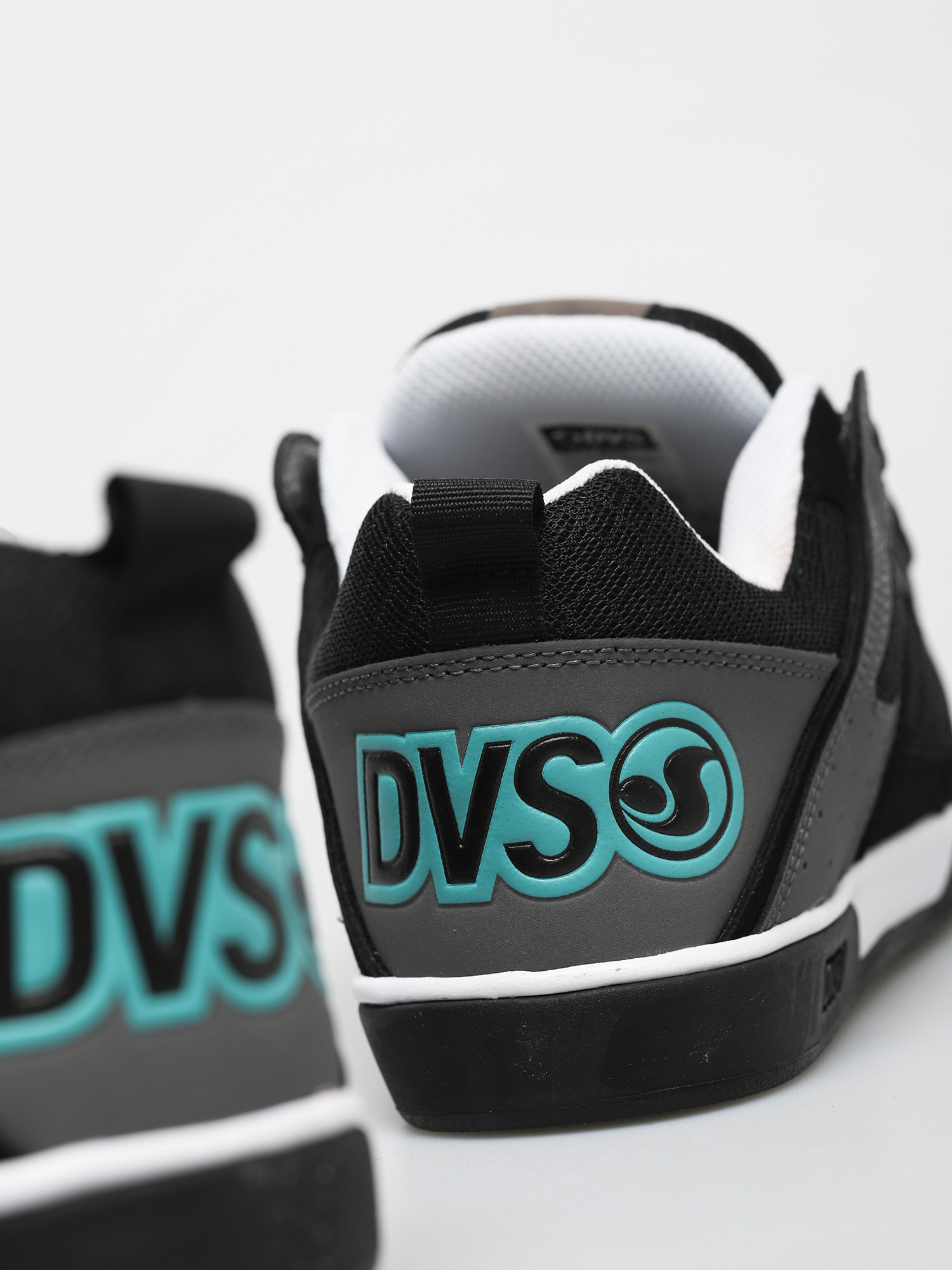 Buty DVS Comanche 2.0+ (black charcoal turquoise nubuck)