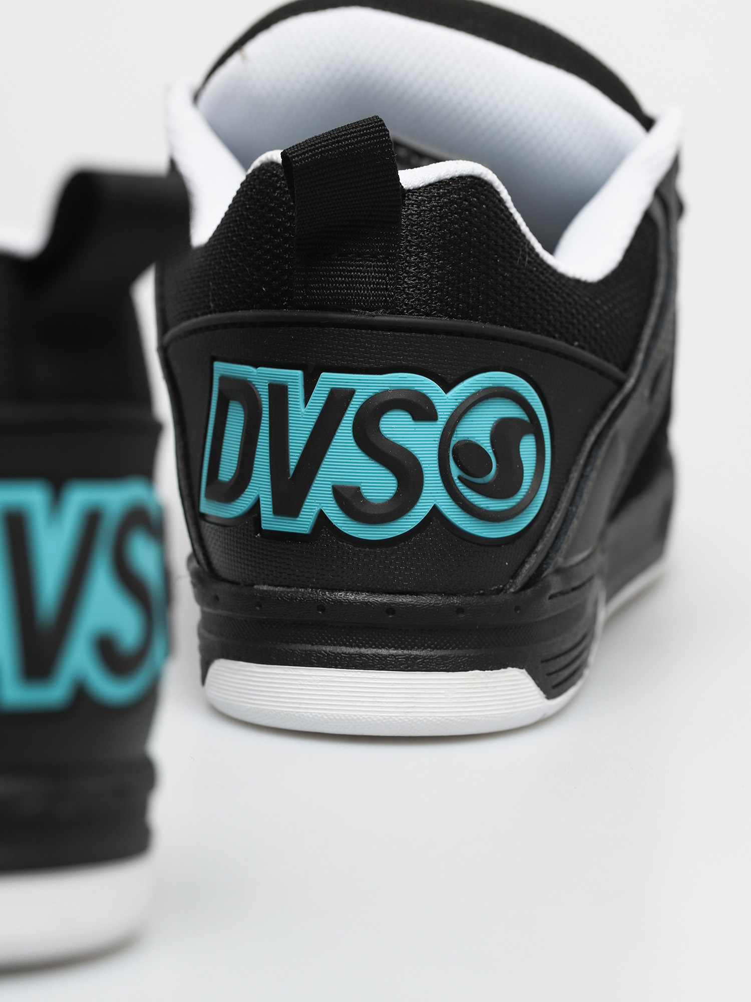 Buty DVS Comanche (black charcoal white turquois nubuck)