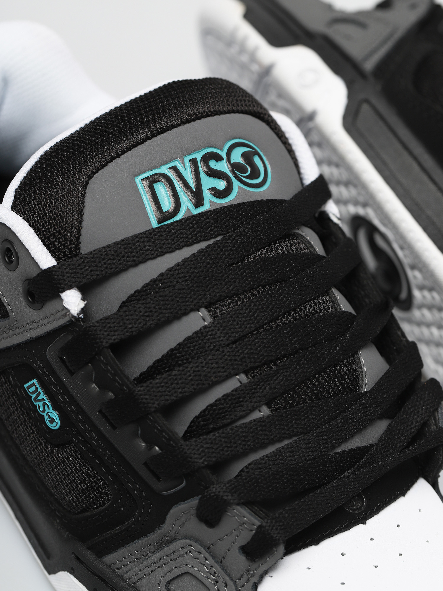 Buty DVS Comanche (black charcoal white turquois nubuck)