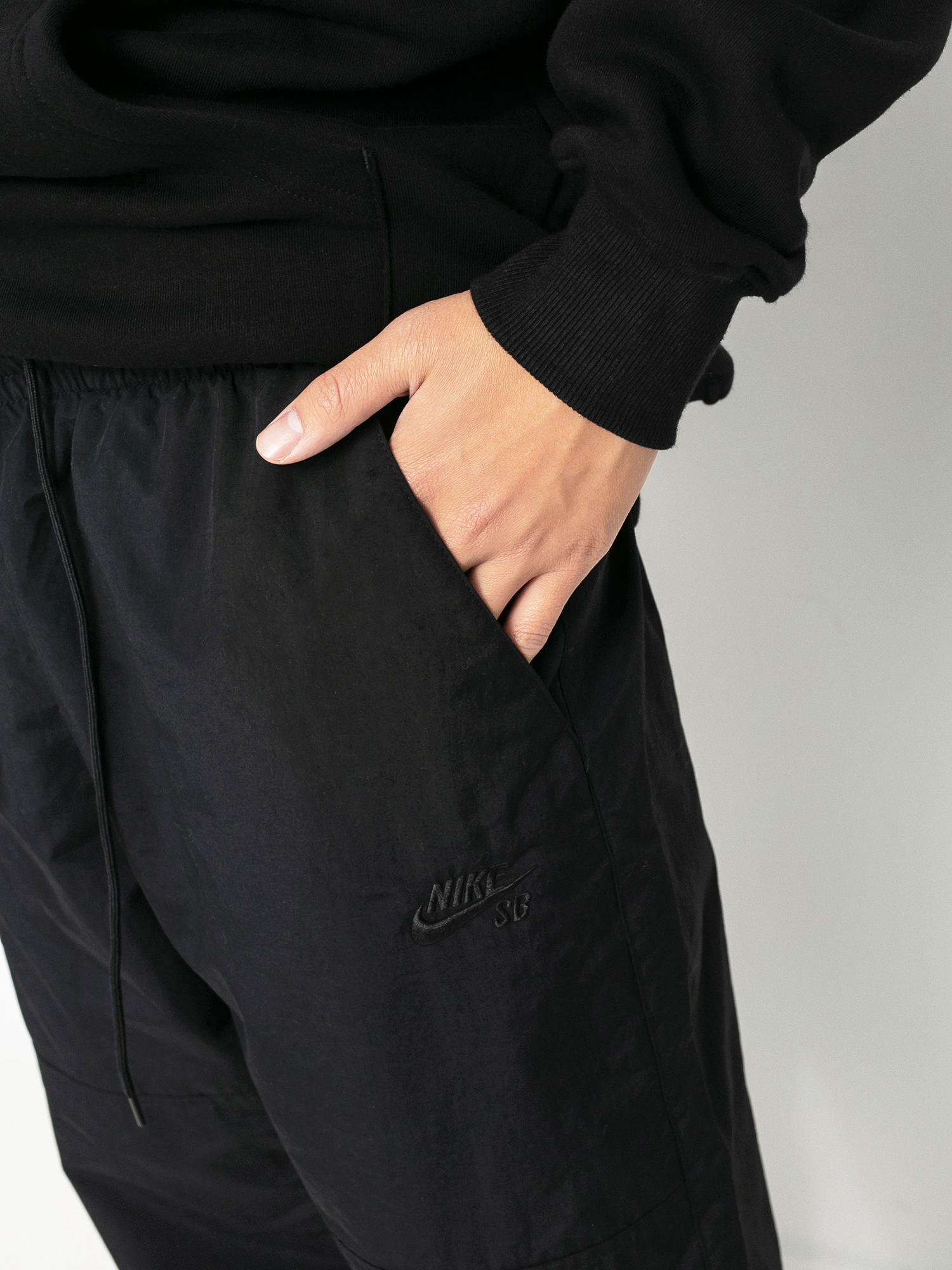 Spodnie Nike SB Track (black/black)