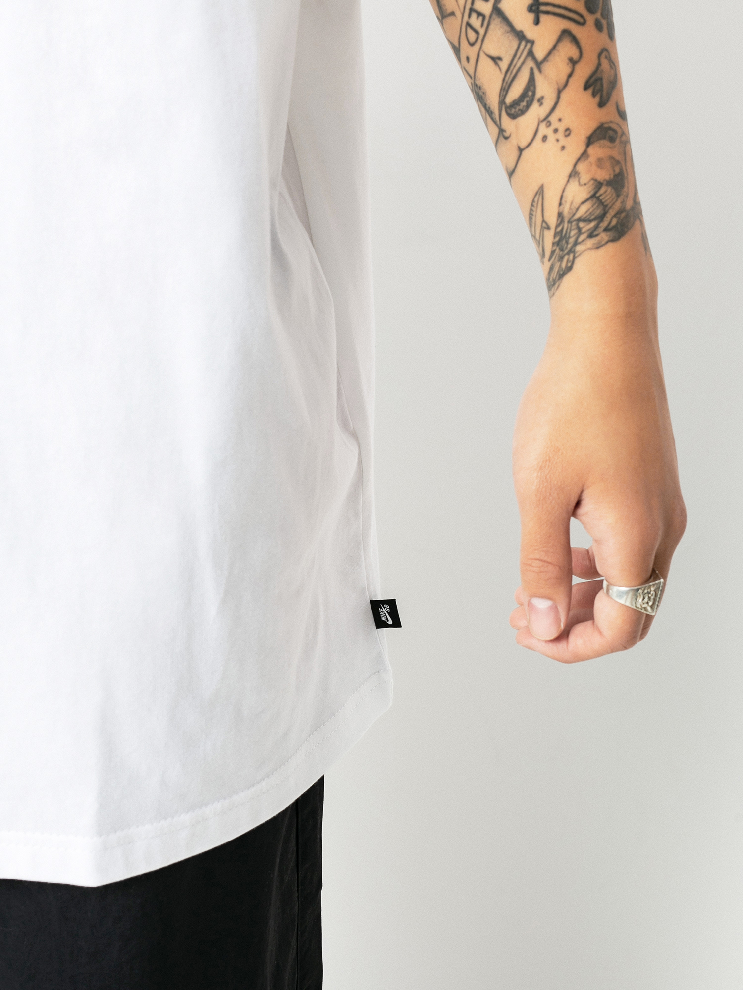T-shirt Nike SB Sustainable 2 (white)