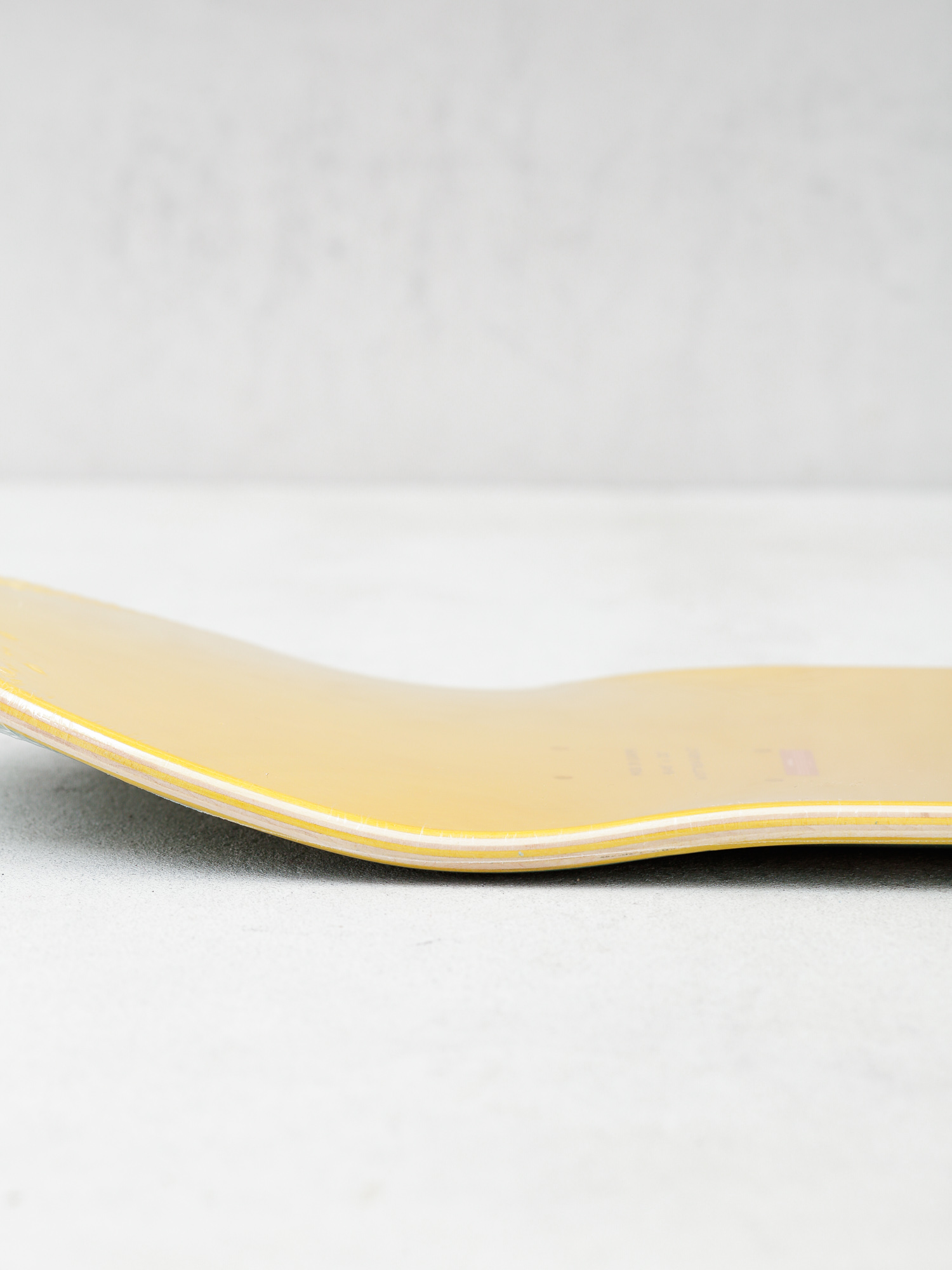 Deck Element X Peanuts Roy (assorted)