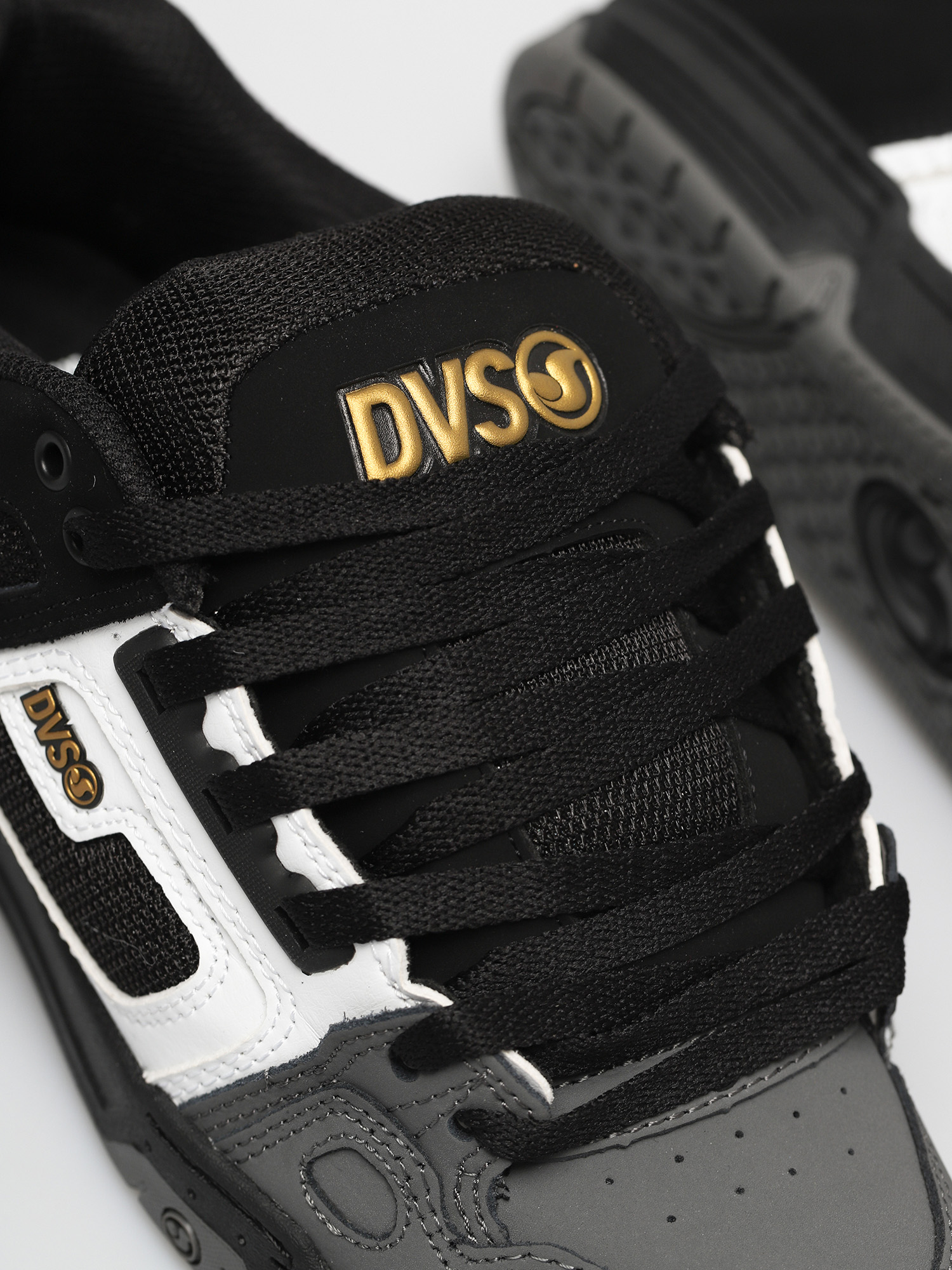 Buty DVS Comanche (black white charcoal nubuck)