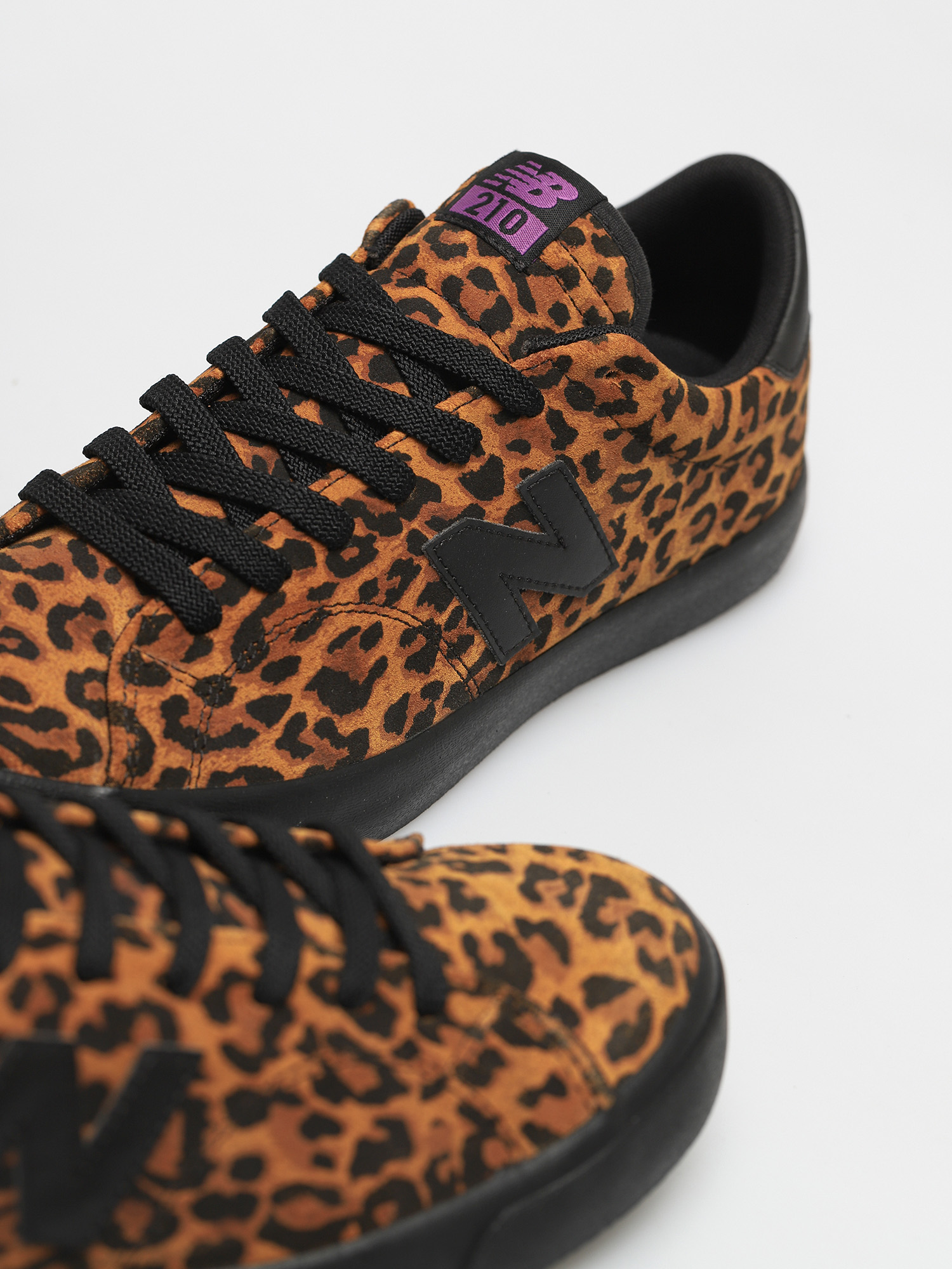 Buty New Balance 210 (leopard)