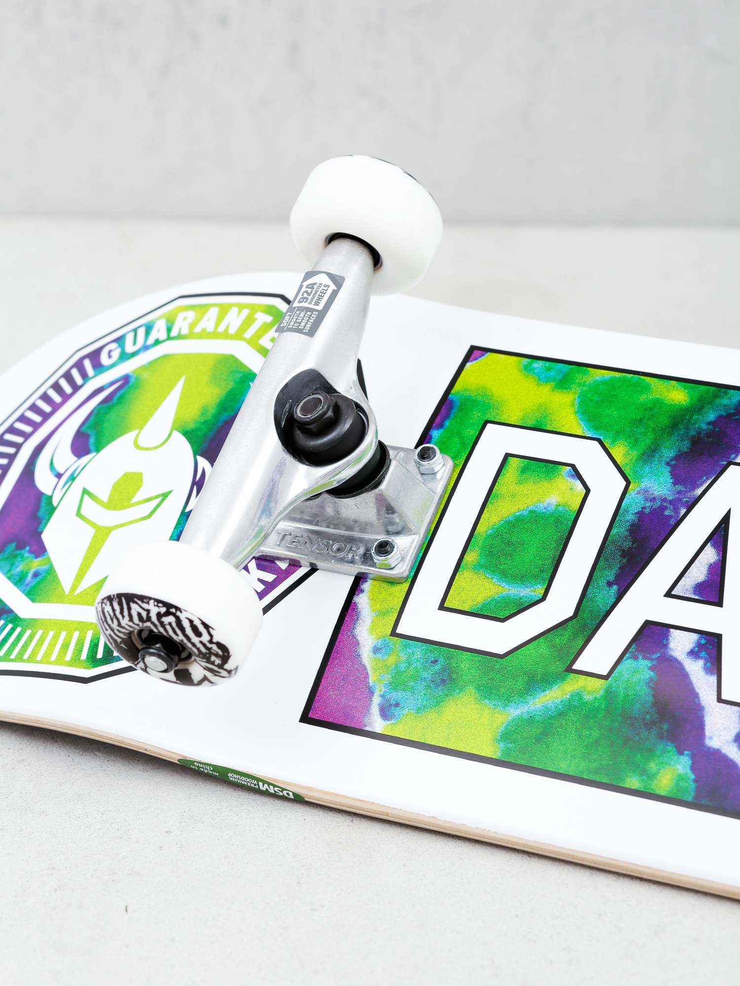 Deskorolka Darkstar Timeworks (green tie dye)