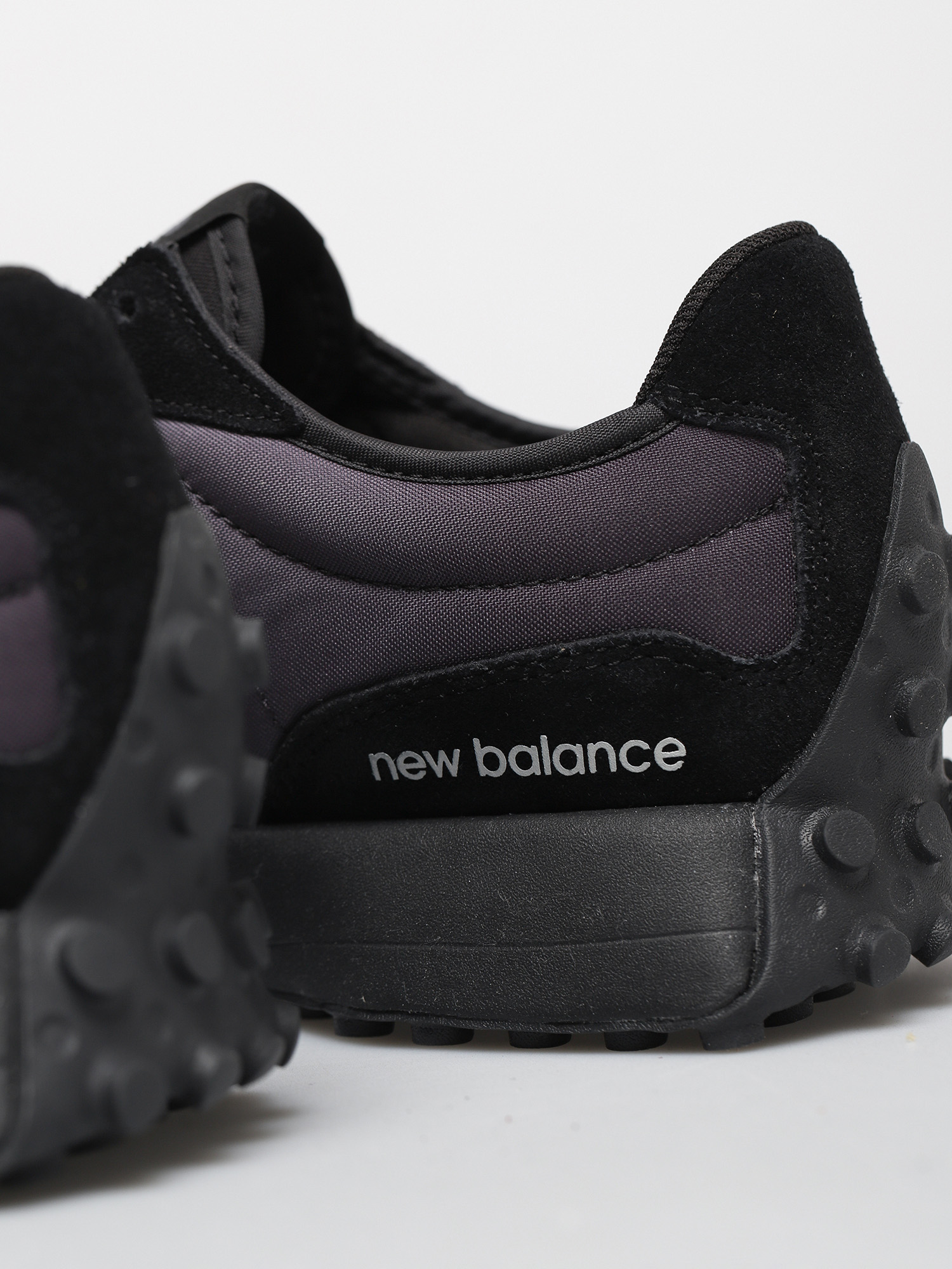 Buty New Balance 327 (black summer fog)
