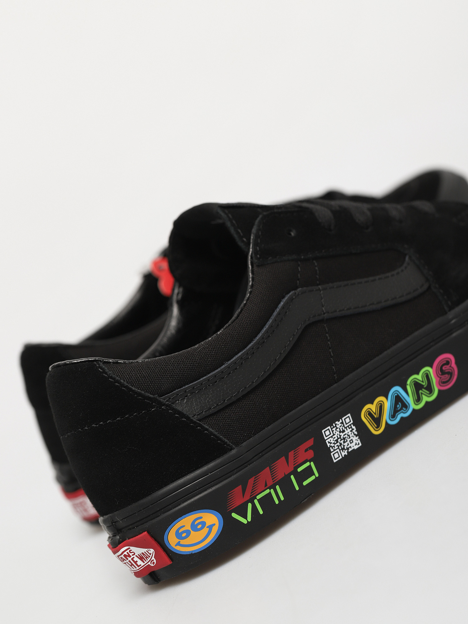 Buty Vans Sk8 Low (disruptive black/black)