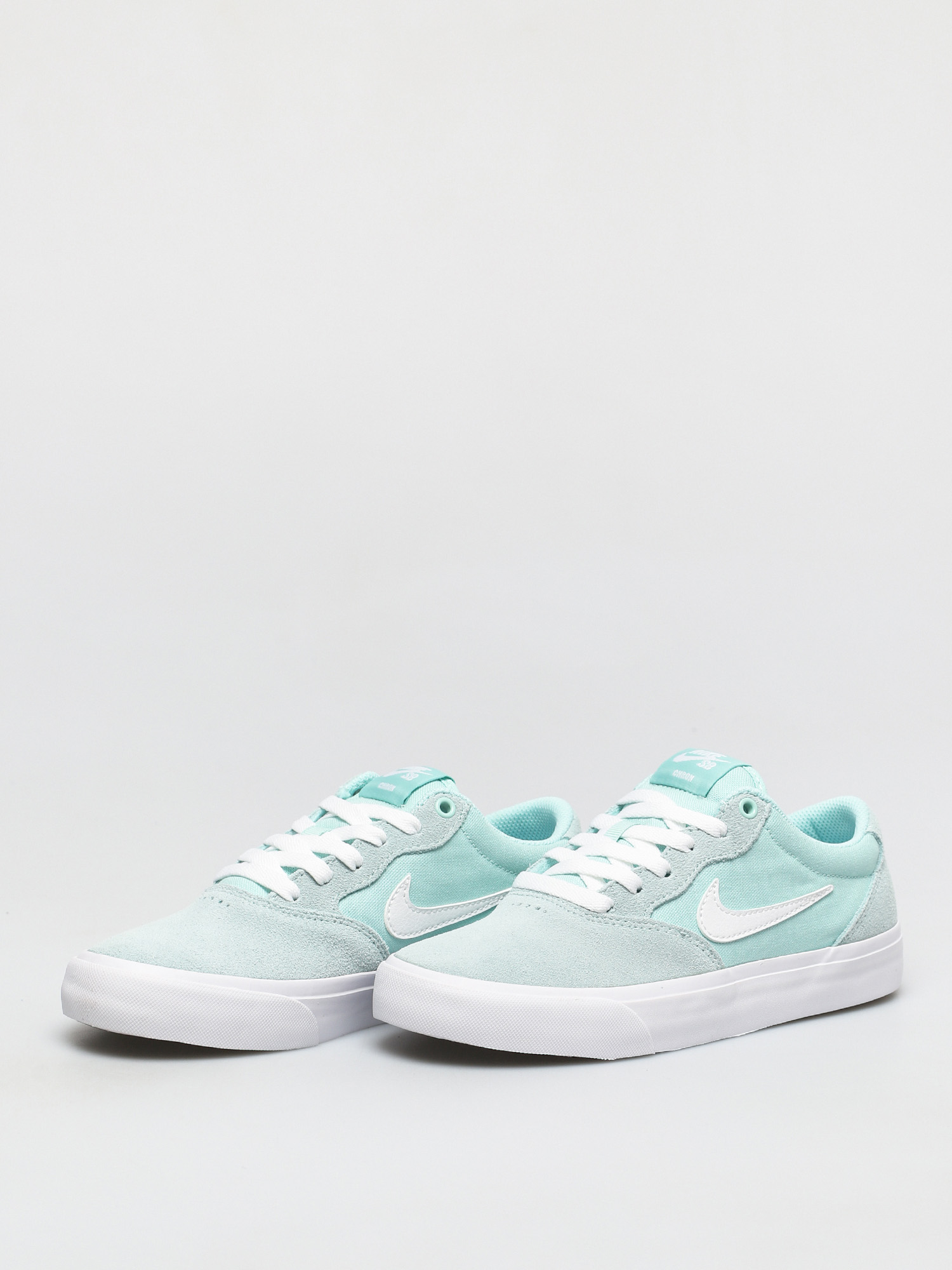 Buty Nike SB Chron Solarsoft (light dew/white light dew white)