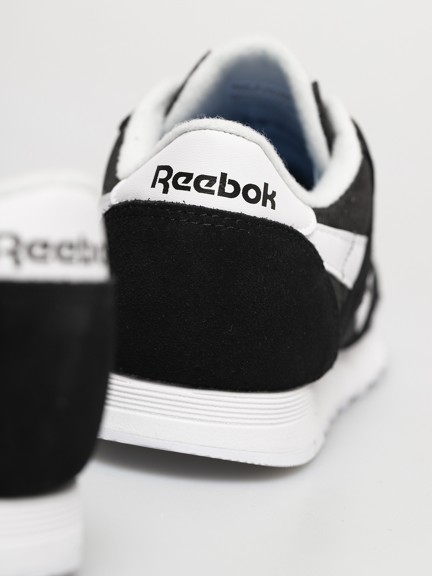 Buty Reebok Cl Nylon Wmn (black/black/white)