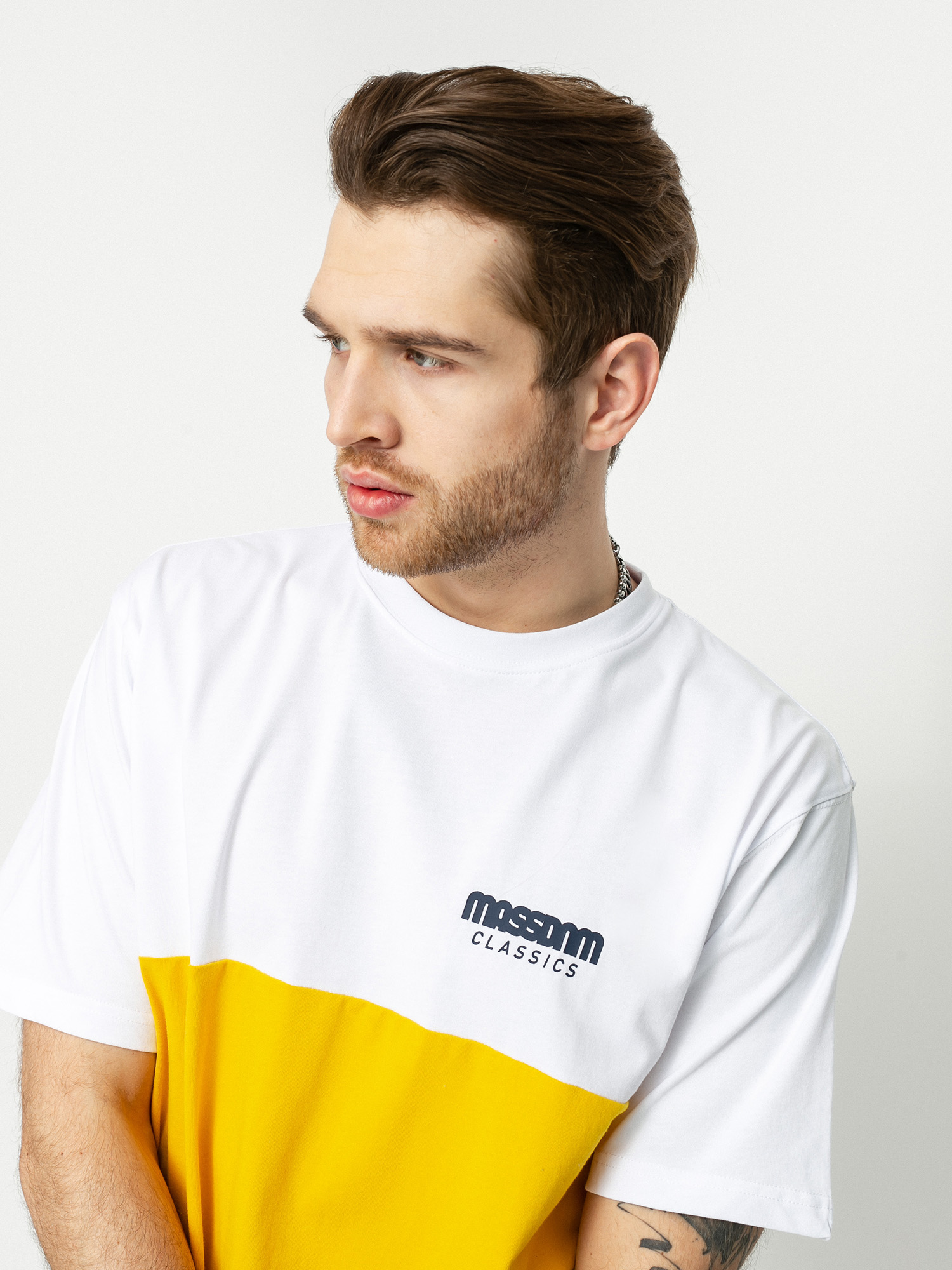 T-shirt MassDnm Zone (white/gold/navy)
