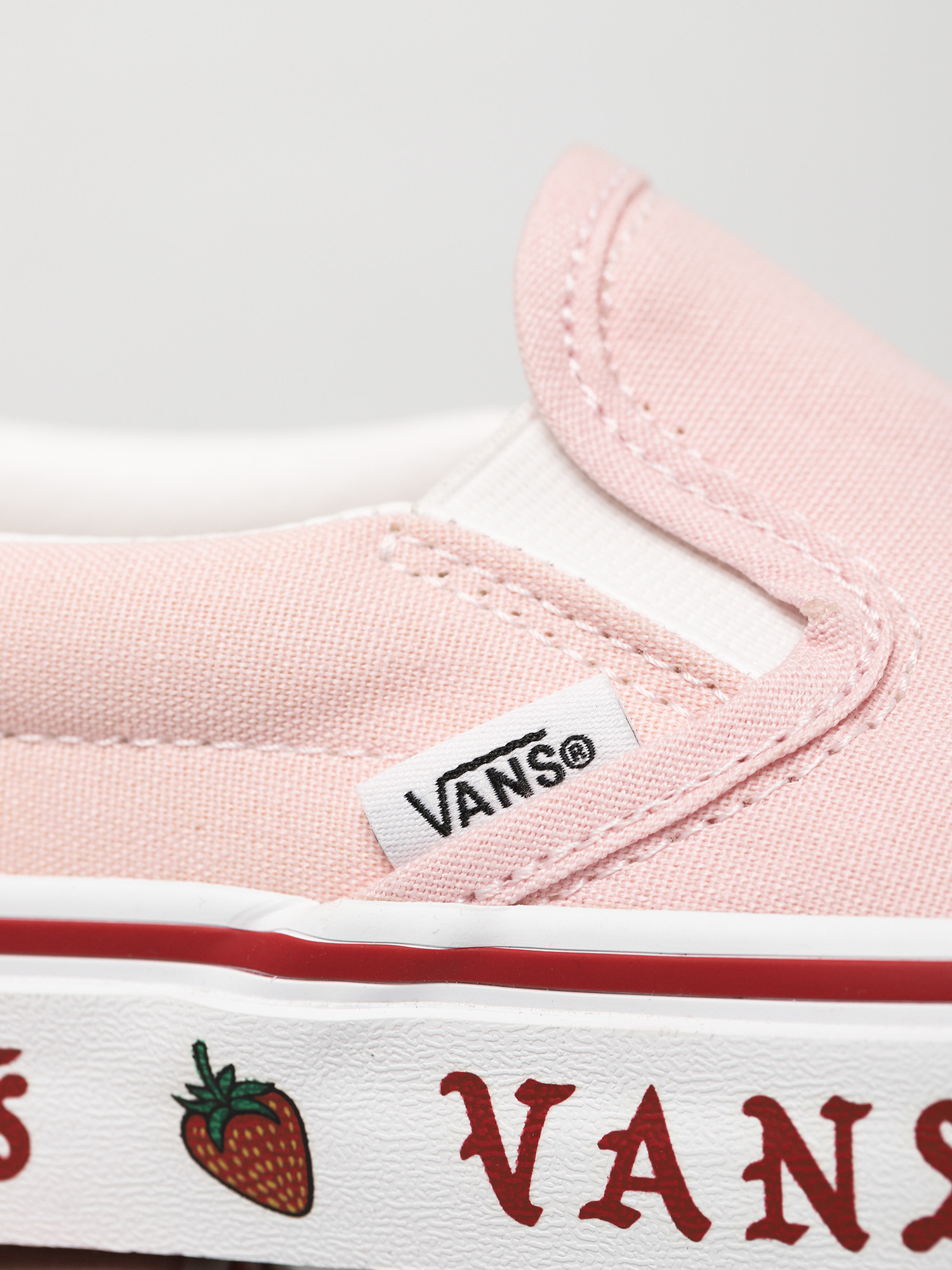 Buty Vans Classic Slip On (sidewall print blushing bride/strawberry)