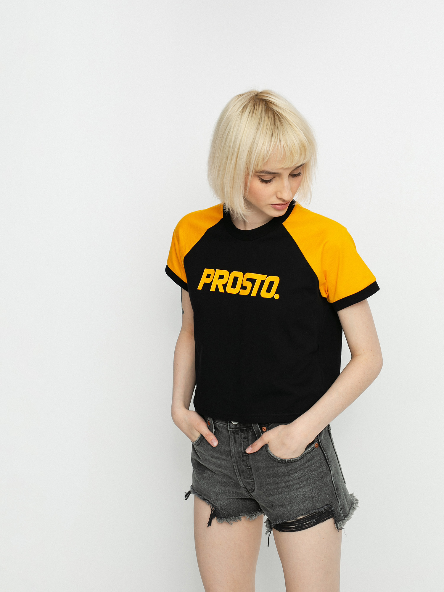 T-shirt Prosto Tuc Wmn (black)