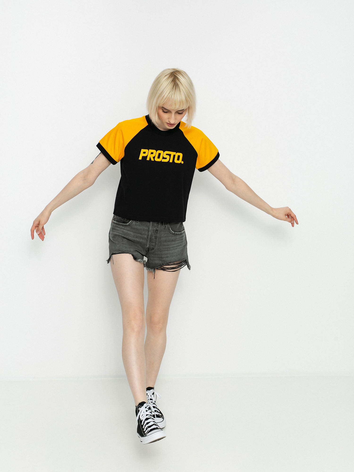 T-shirt Prosto Tuc Wmn (black)
