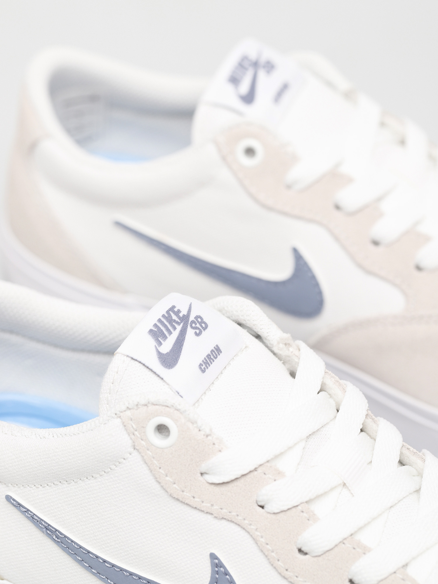 Buty Nike SB Chron Solarsoft (white/ashen slate white white)