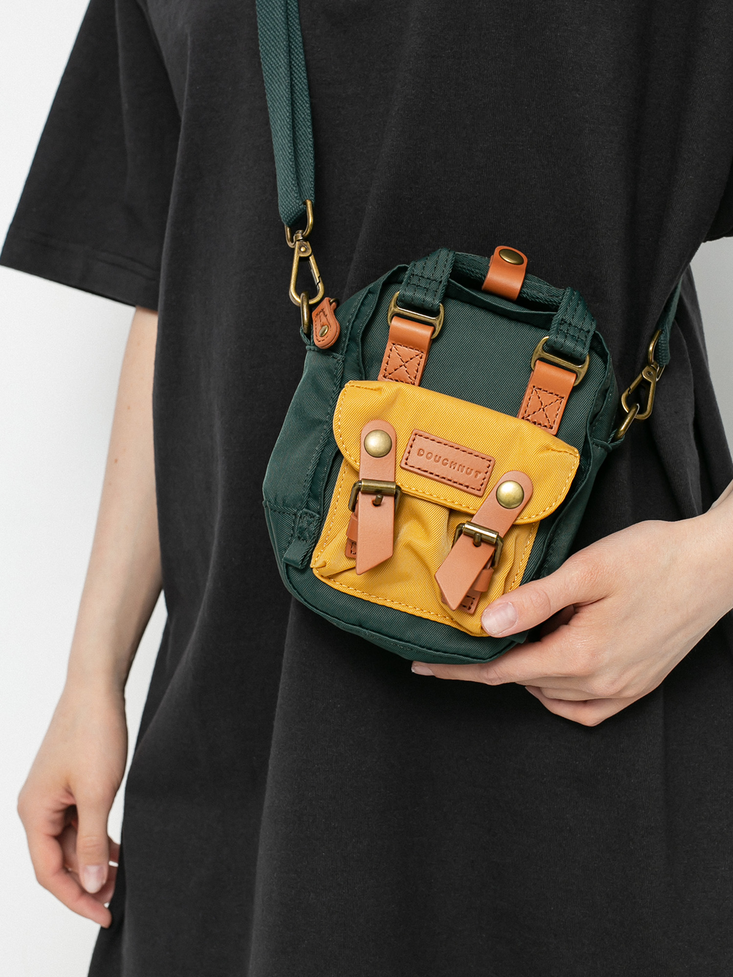 Saszetka Doughnut Macaroon Tiny (slate green x yellow)