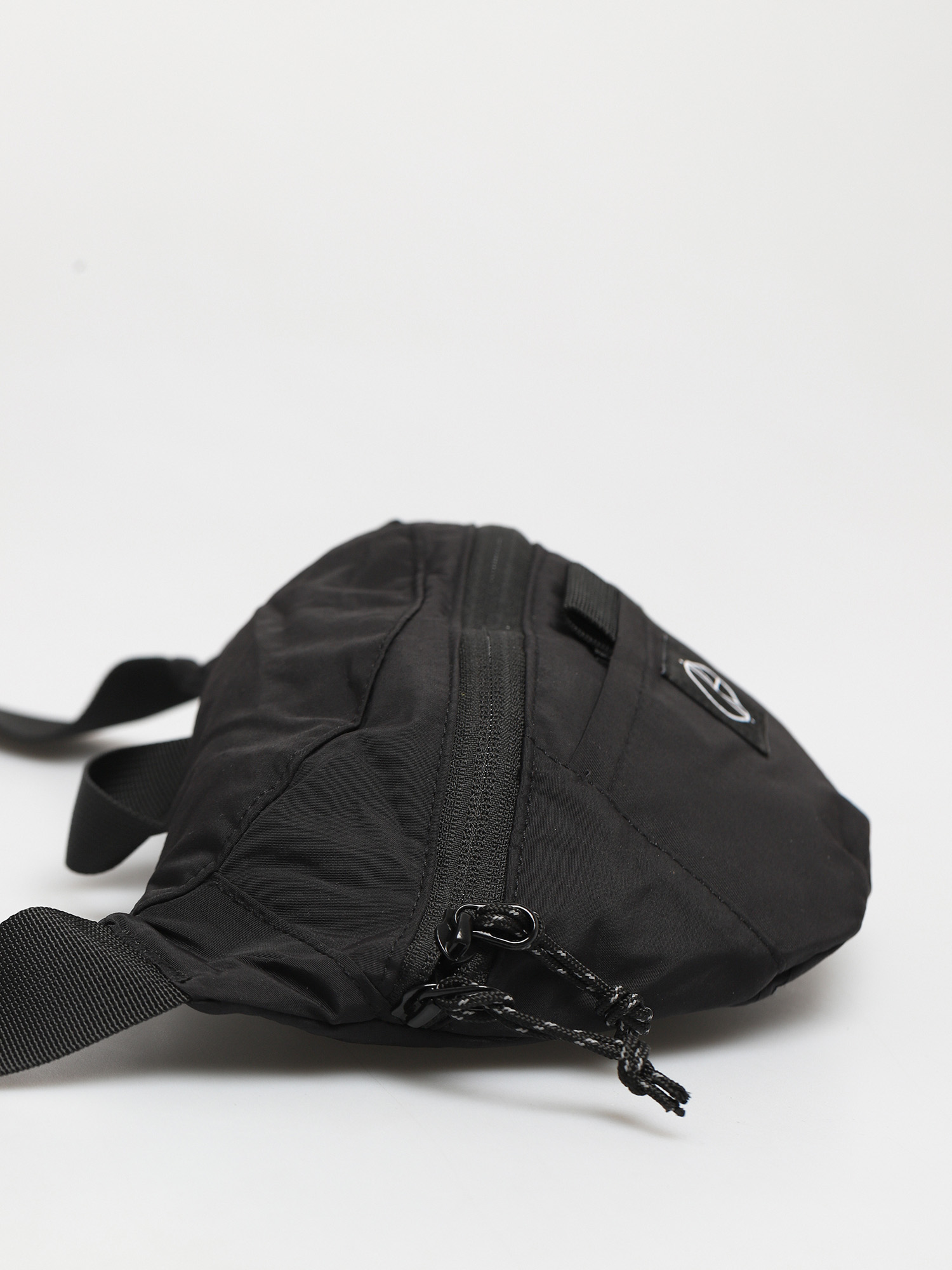 Nerka Polar Skate Hip (black)