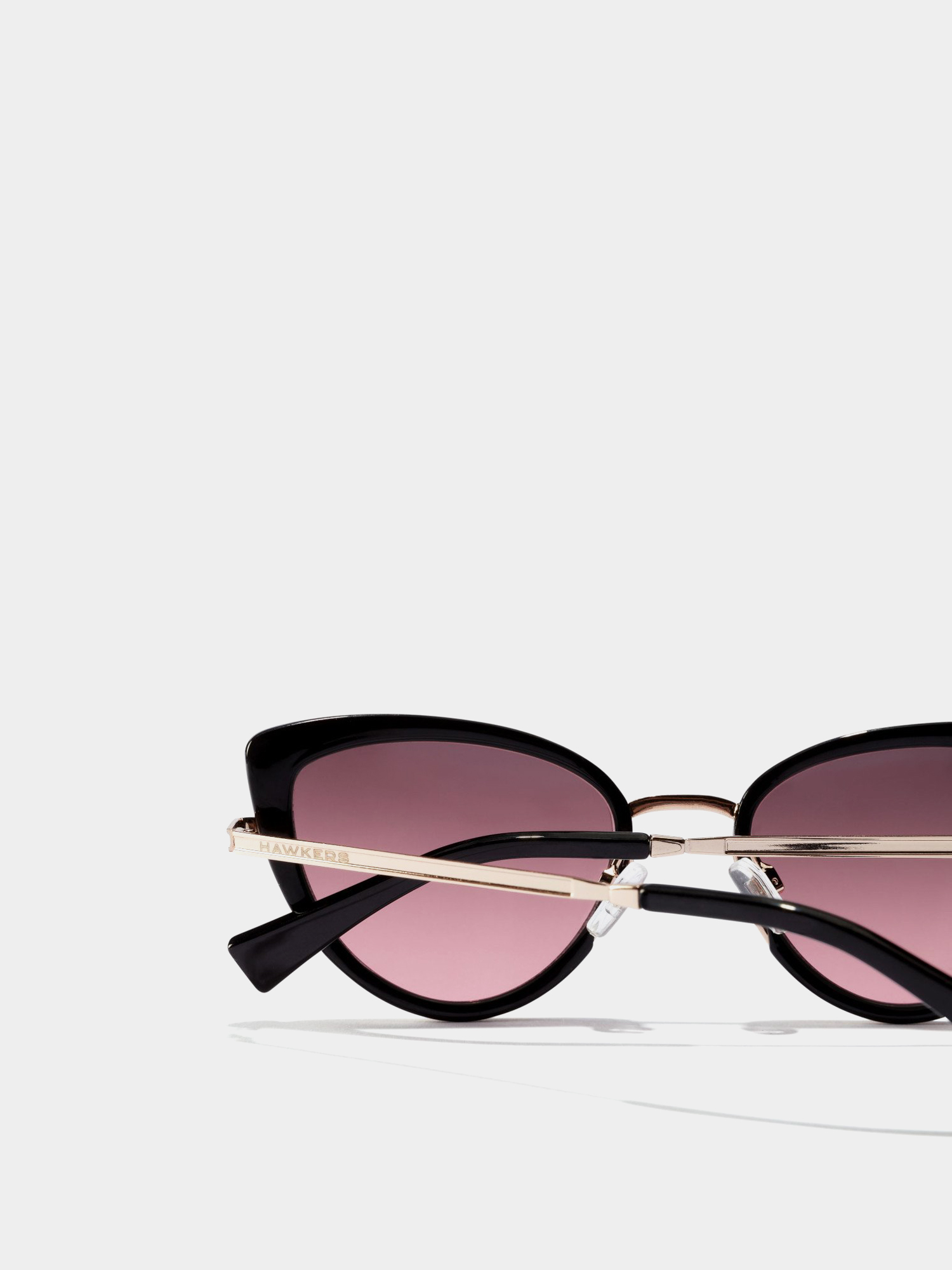 Okulary przeciwsłoneczne Hawkers Feline (black wine/tr90 acero inoxidable)
