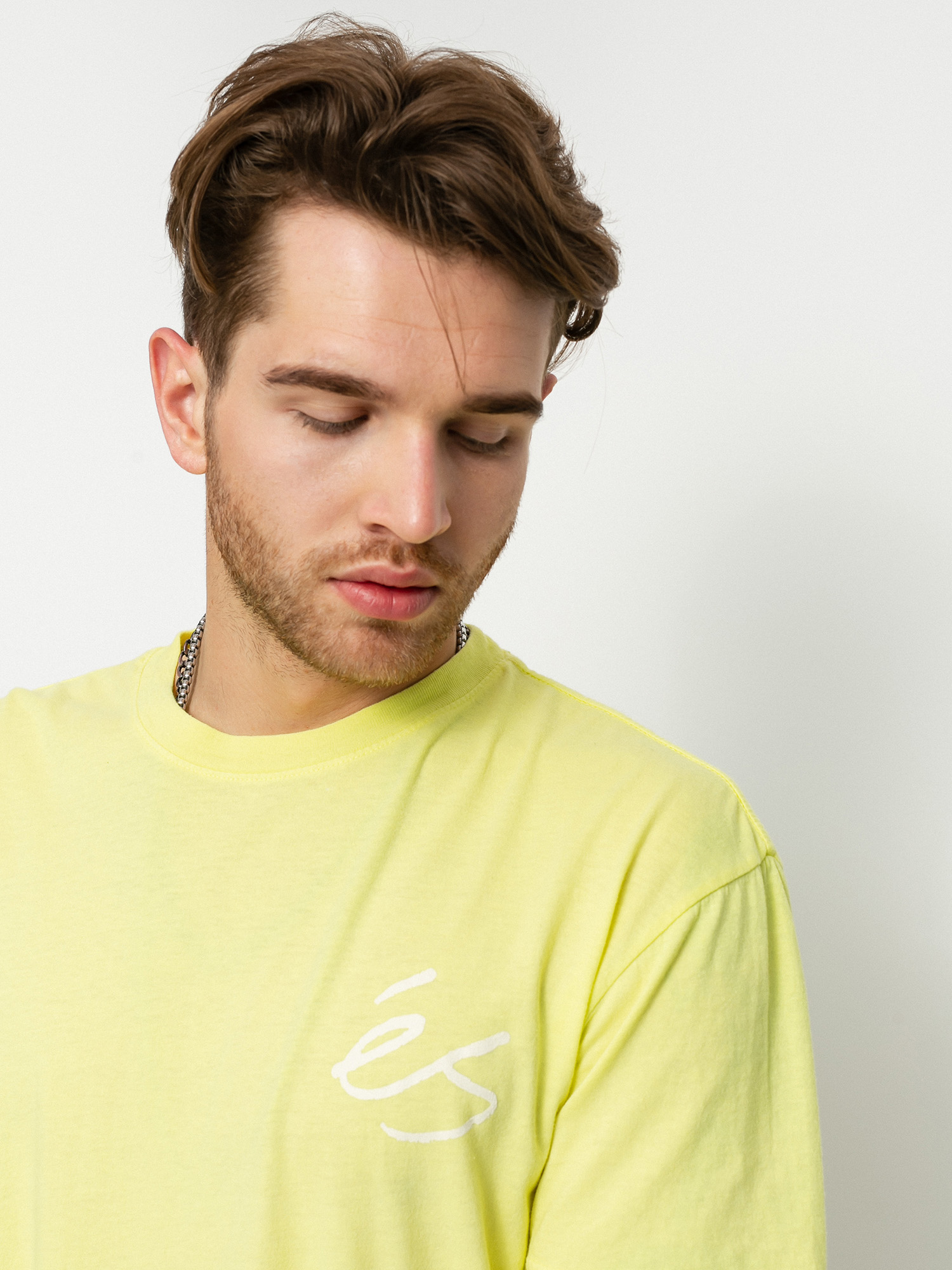T-shirt eS Script Overdye (light green)