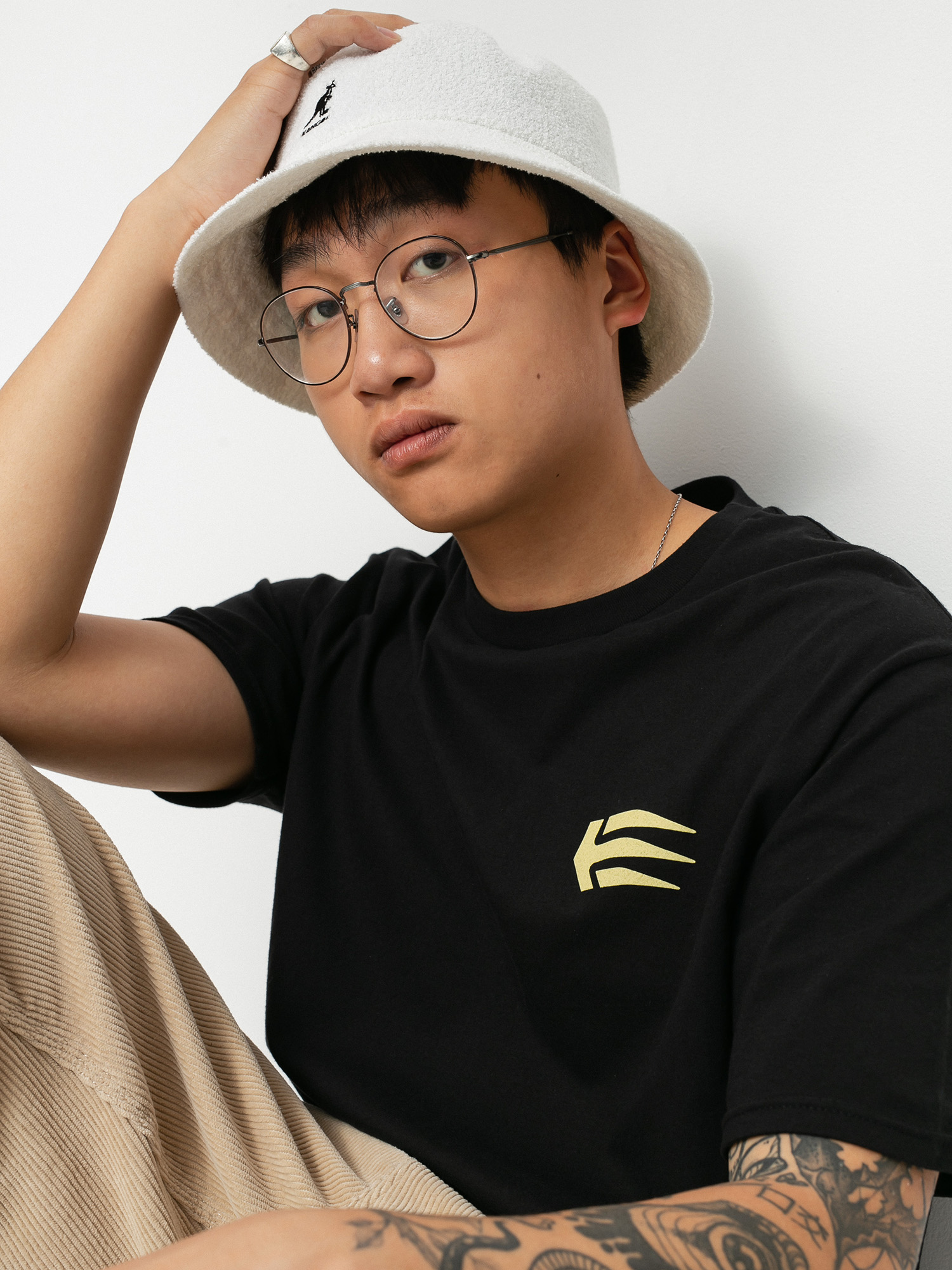 T-shirt Etnies Joslin (black/gold)