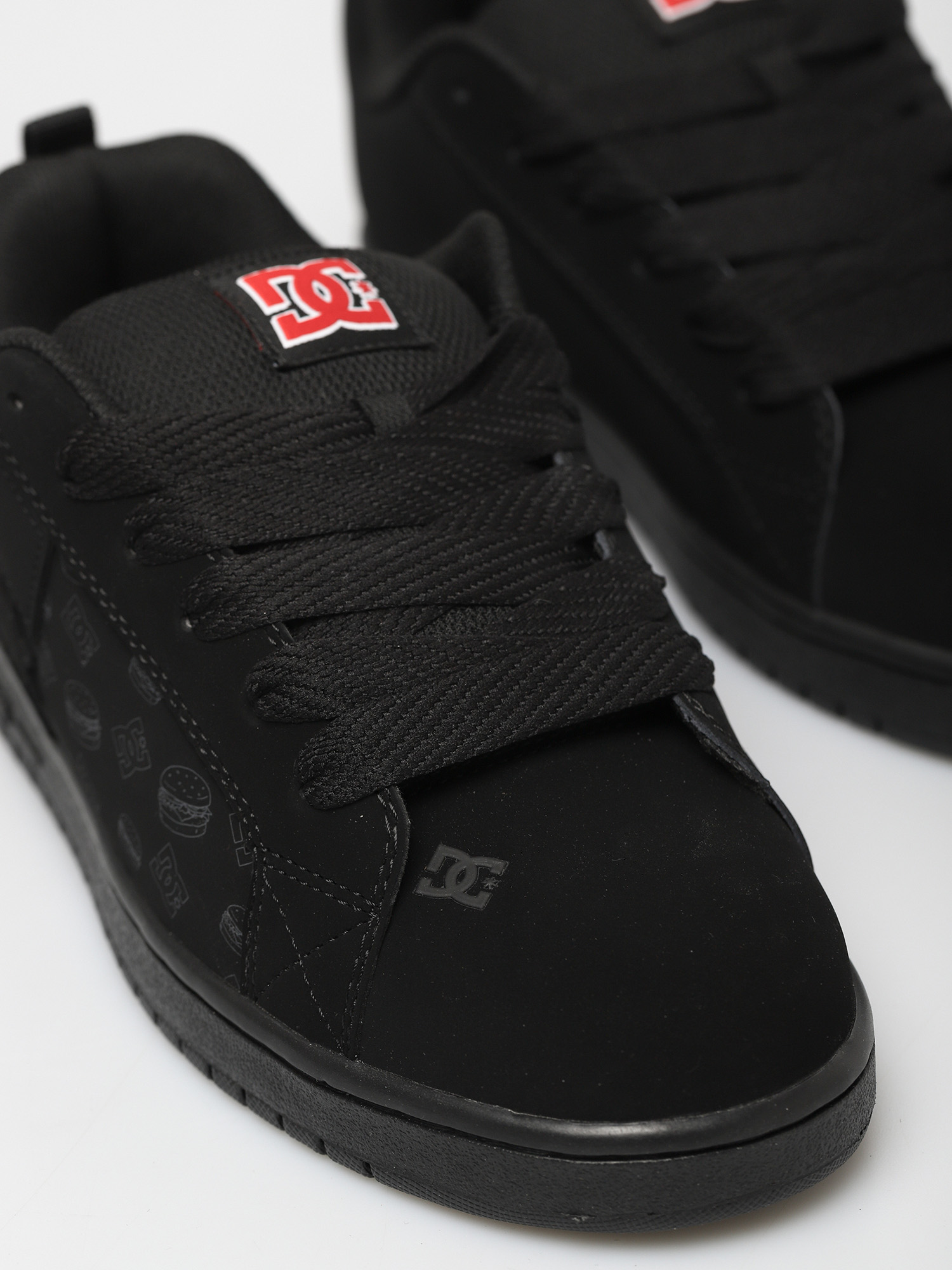 Buty DC X BB Bobs Burgers Court Graffik (black/red)
