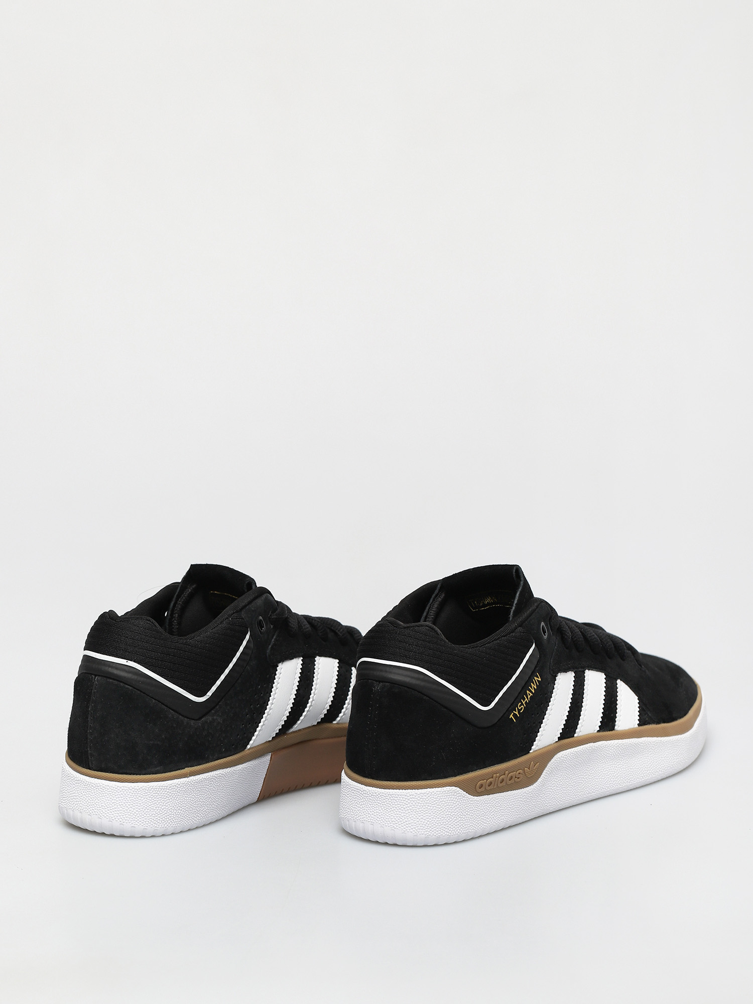 Buty adidas Tyshawn (cblack/ftwwht/gum4)